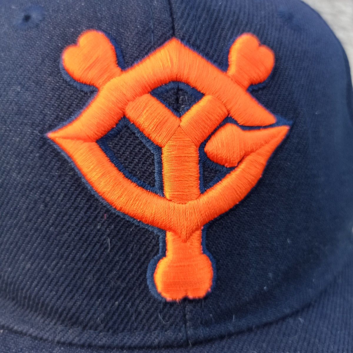 Vintage DS Vintage Yomiuri Giants Japanese Baseball Strap Back Hat Size ONE SIZE - 8 Thumbnail