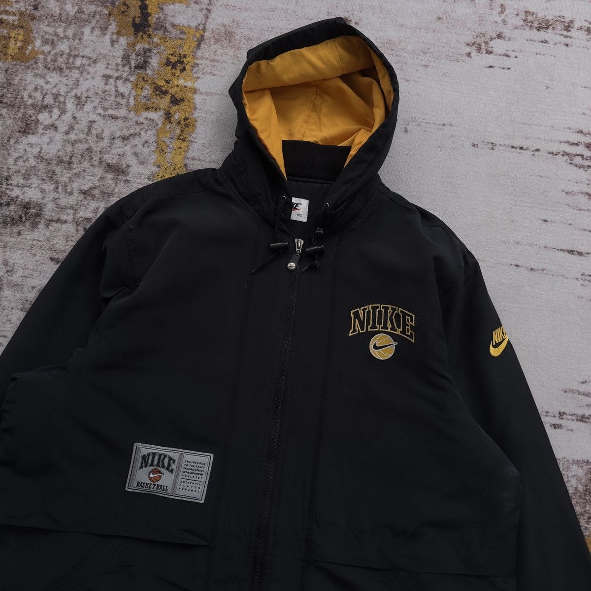 Nike VINTAGE NIKE BASKETBALL 90’S EMBROIDERY BIG LOGO JACKET RARE Size US L / EU 52-54 / 3 - 7 Thumbnail