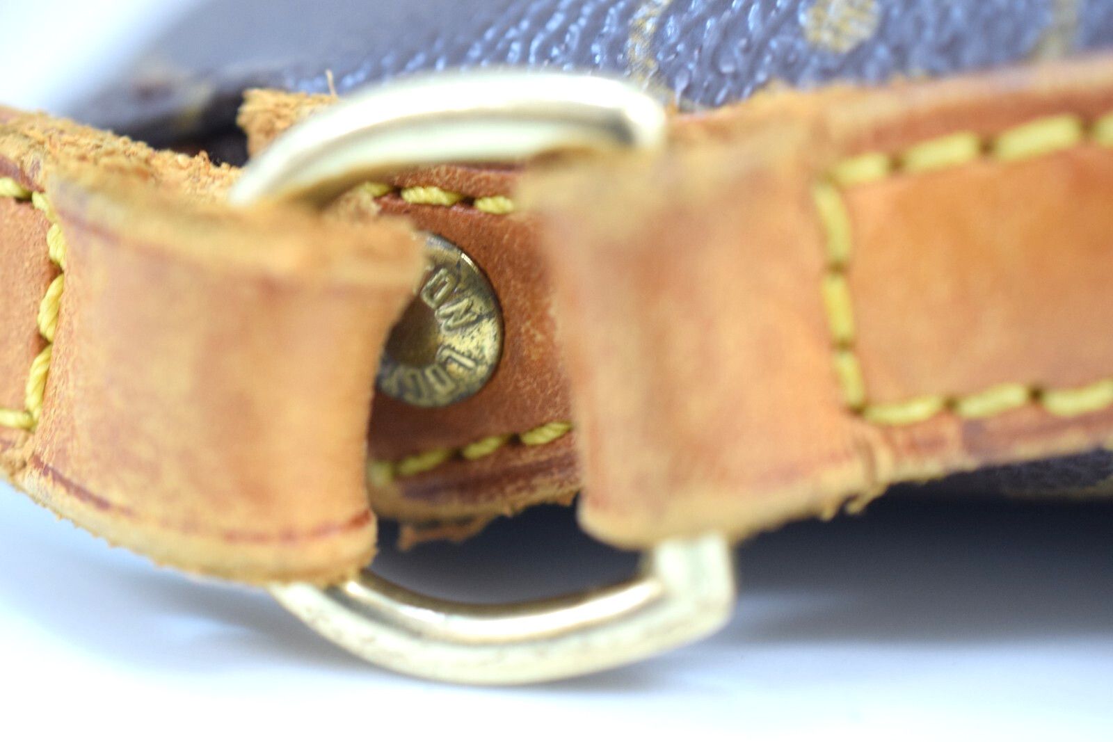 Louis Vuitton LV Drouot Crossbody Bag Monogram Canvas M51290 Size ONE SIZE - 7 Thumbnail