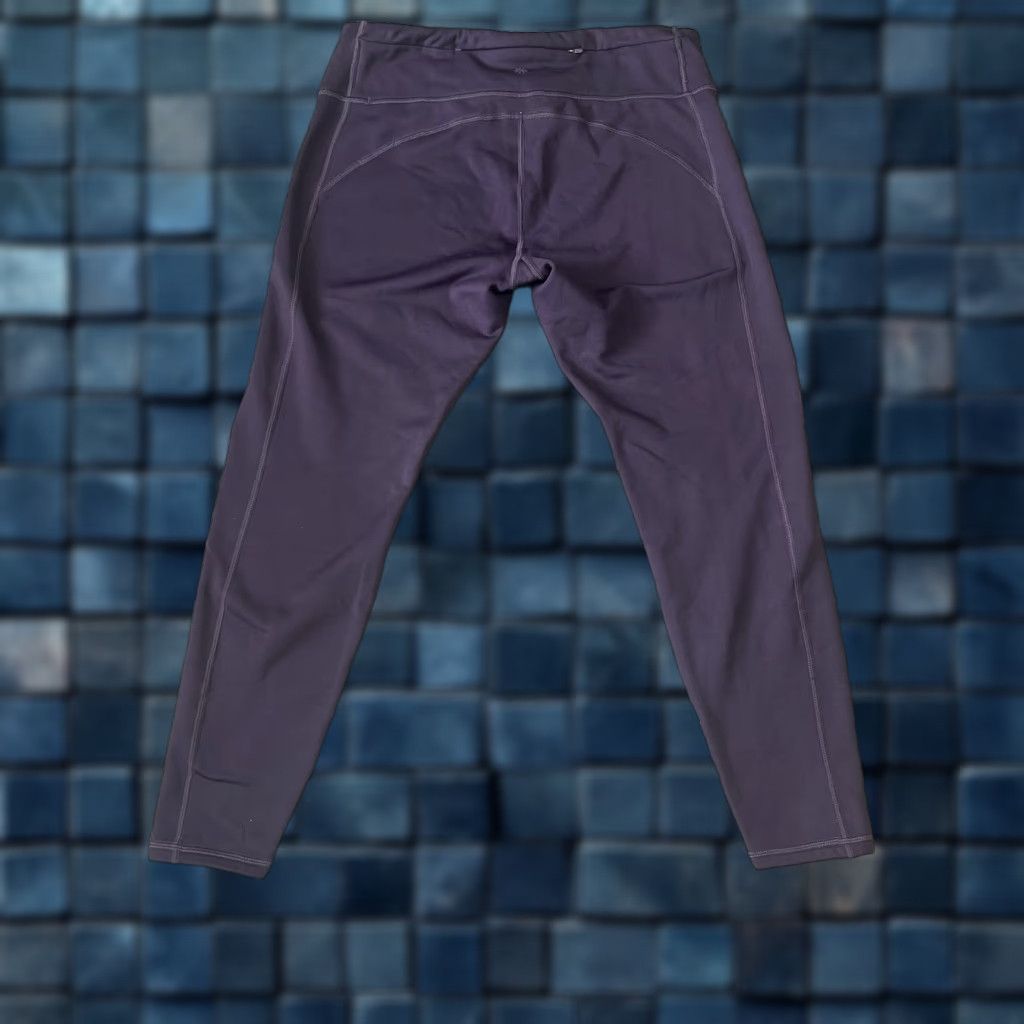 Athleta Athleta Leggings Women Burgundy Size L Stash Pocket Stretch Ankle Athletic Gym Yoga Activewear Size 36" / US 14 / IT 50 - 1 Thumbnail