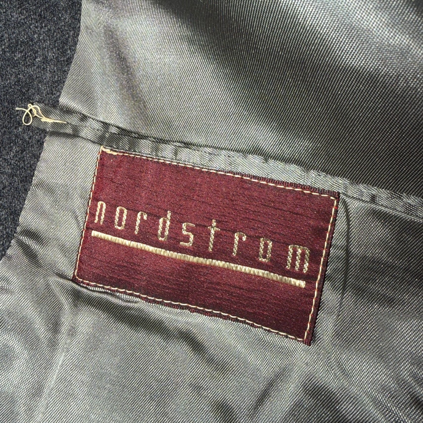 Nordstrom VINTAGE Nordstrom 42 Blazer Gray Wool Sport Coat USA 1980s Union USA Gold Button Size 42R - 3 Thumbnail