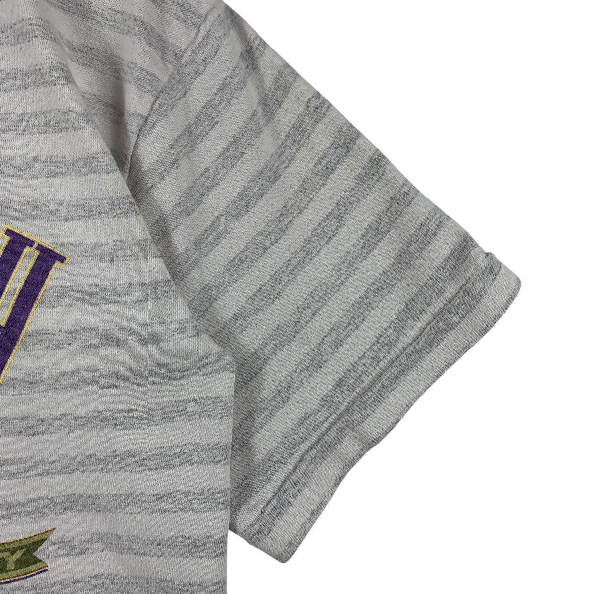 Vintage Vintage 90s COCOA BEACH hawaii big logo Surfing tee Size US L / EU 52-54 / 3 - 7 Thumbnail