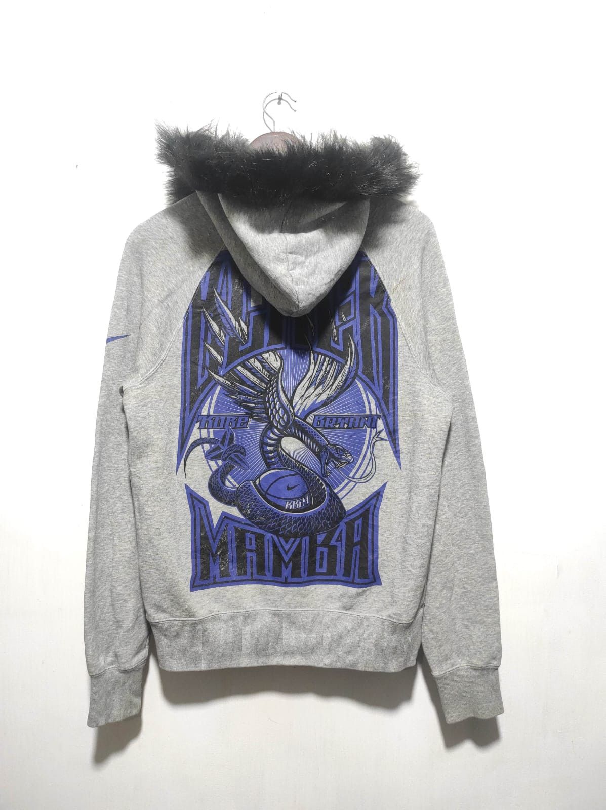 Nike Nike Kobe Bryant Zip Fur Hoodie Ifsixwasnine Lgb Style Size US S / EU 44-46 / 1 - 2 Thumbnail