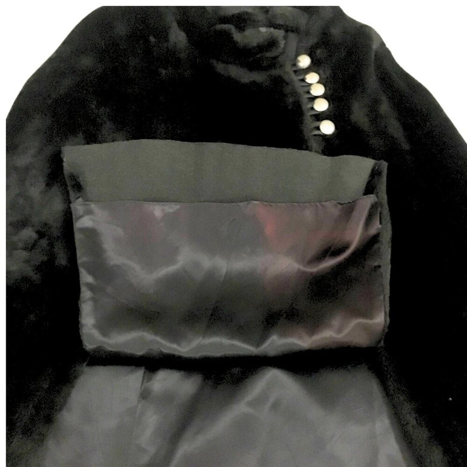 Vintage Rare Vintage Faux Fur Cape, Silver Buttons, 1970s Size M / US 6-8 / IT 42-44 - 8 Thumbnail