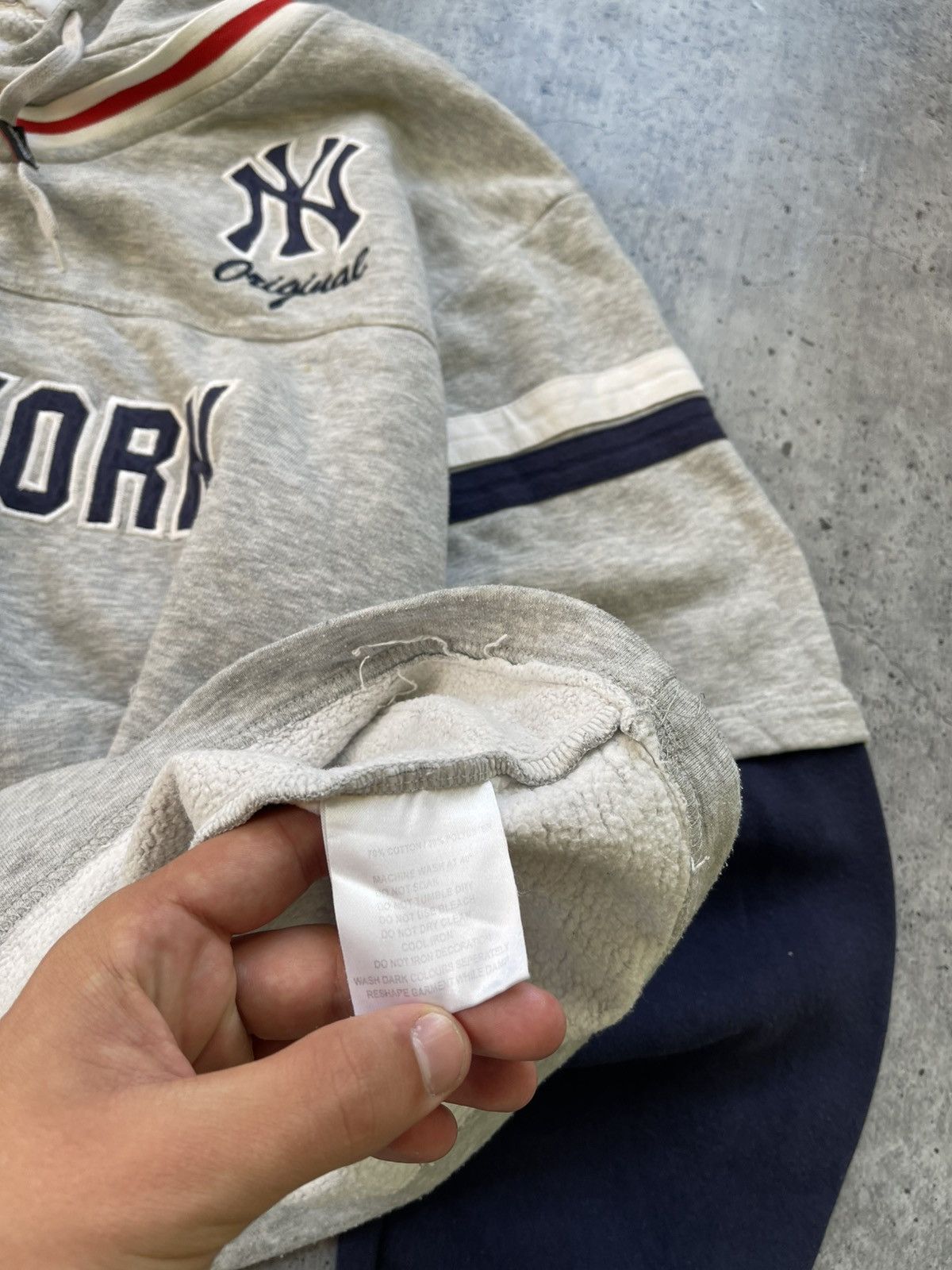 Majestic Vintage Y2k New York Yankees Zip up Hoodie Size US XL / EU 56 / 4 - 7 Thumbnail