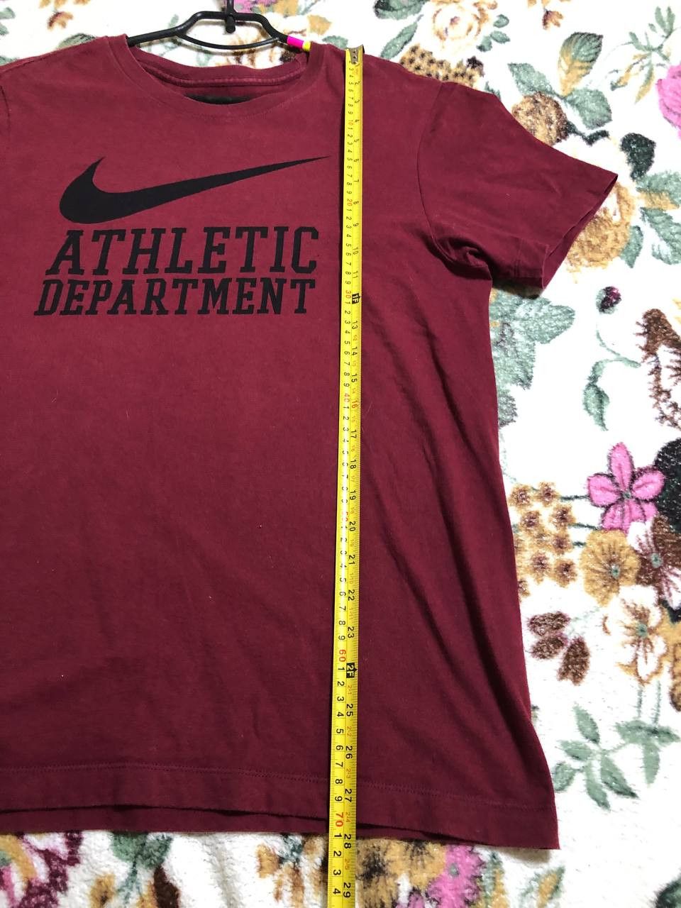 Nike Nike Shirt Men Center Swoosh Athletic Department Size US S / EU 44-46 / 1 - 4 Thumbnail