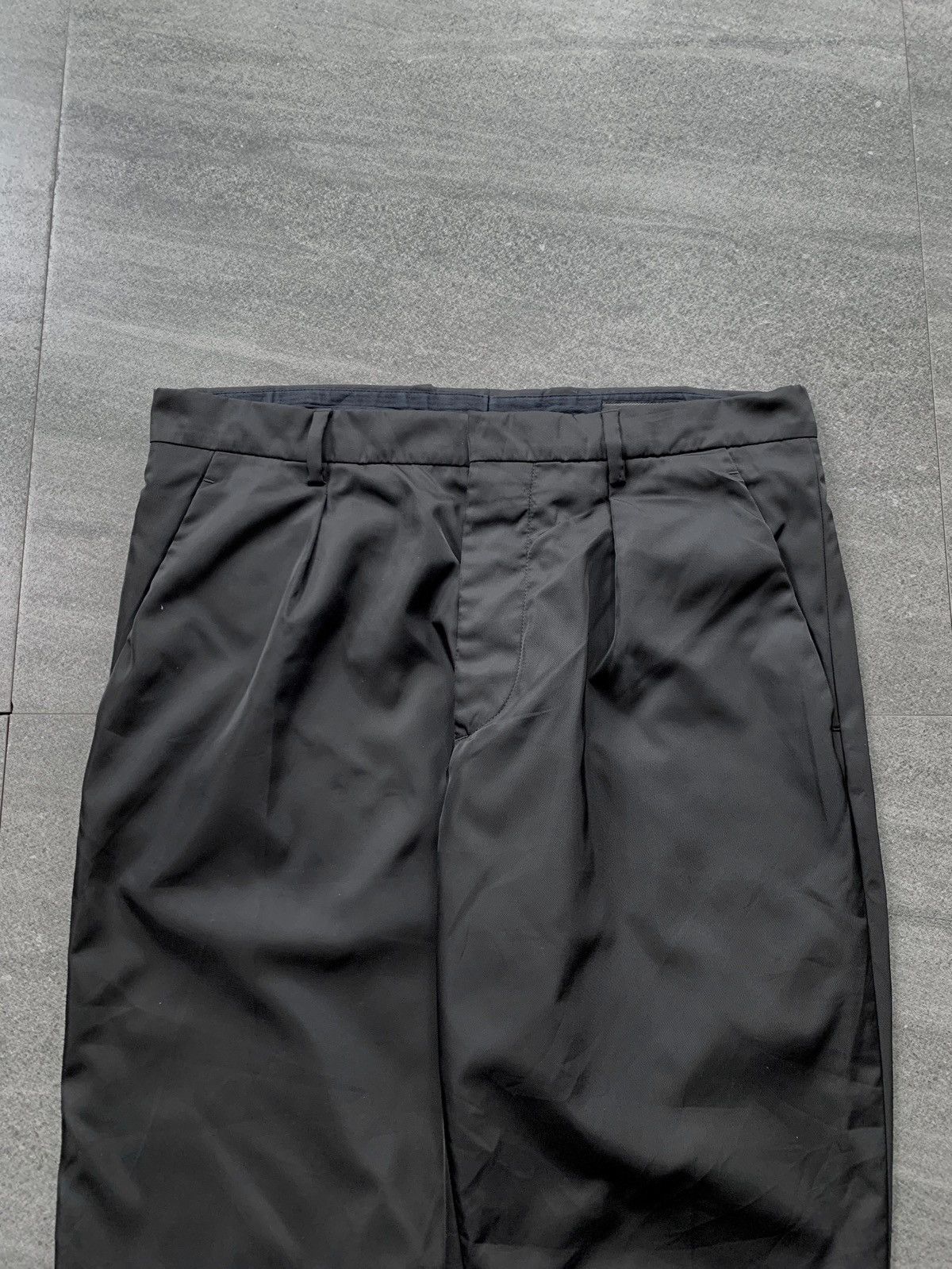 Prada FREE TAX! Garbardine Nylon Cropped Trousers Size US 32 / EU 48 - 3 Thumbnail