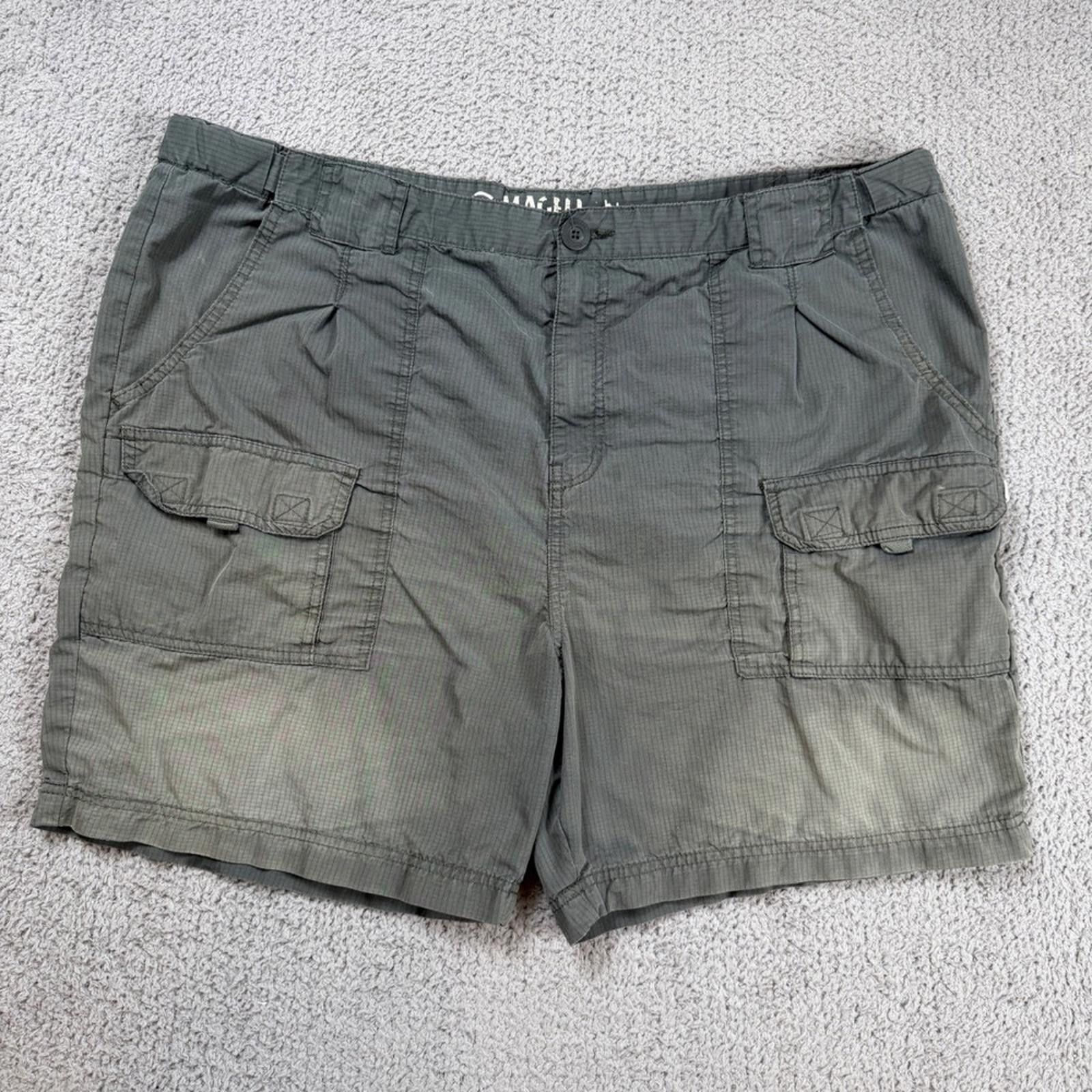 Other Magellan Outdoors Cargo Shorts 42 Grey Ripstop Hiking Mens Size US 42 / EU 58 - 1 Thumbnail