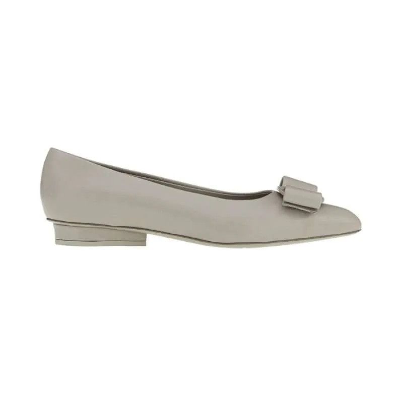Salvatore Ferragamo o1s1rm0924 Ballet Flats in Grey Size US 9.5 / IT 39.5 - 1 Thumbnail