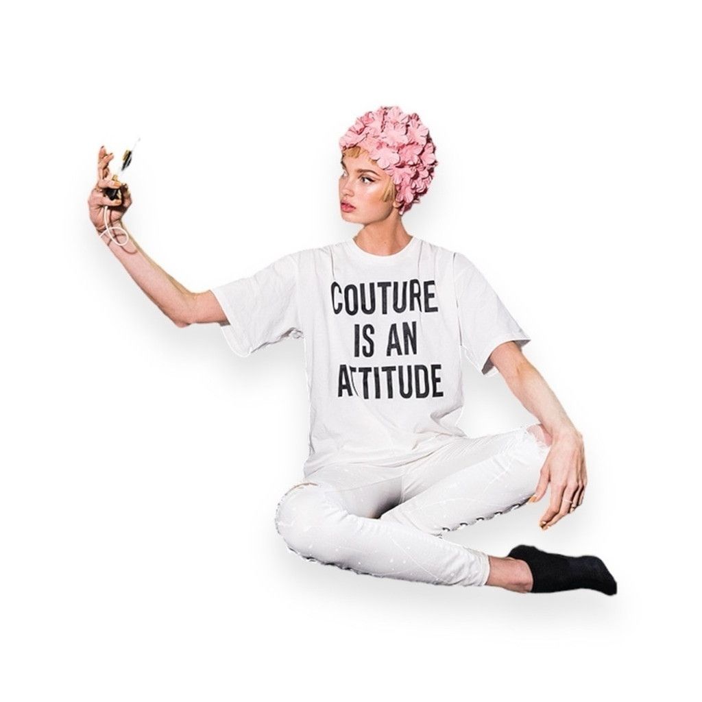Moschino Moschino Couture - 'Couture is an Attitude' Oversized Tee Size S / US 4 / IT 40 - 2 Thumbnail