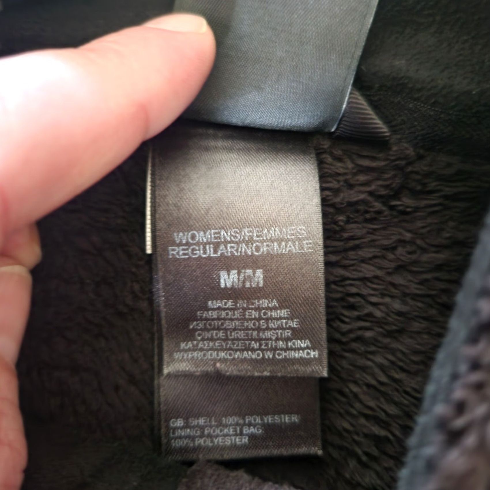 The North Face The North Face Jacket Women Medium Black Full Zip Polyester Fleece Pockets Size M / US 6-8 / IT 42-44 - 6 Thumbnail