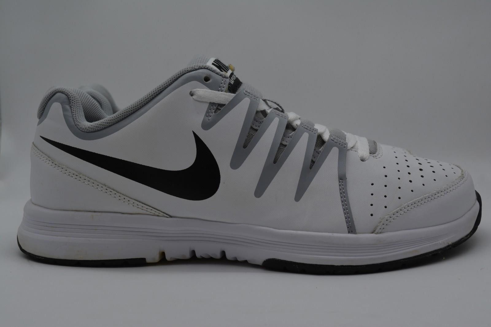 Nike Nike Men's Vapor Court White Tennis Shoes 631703-101 Size 10 Size US 10 / EU 43 - 1 Thumbnail
