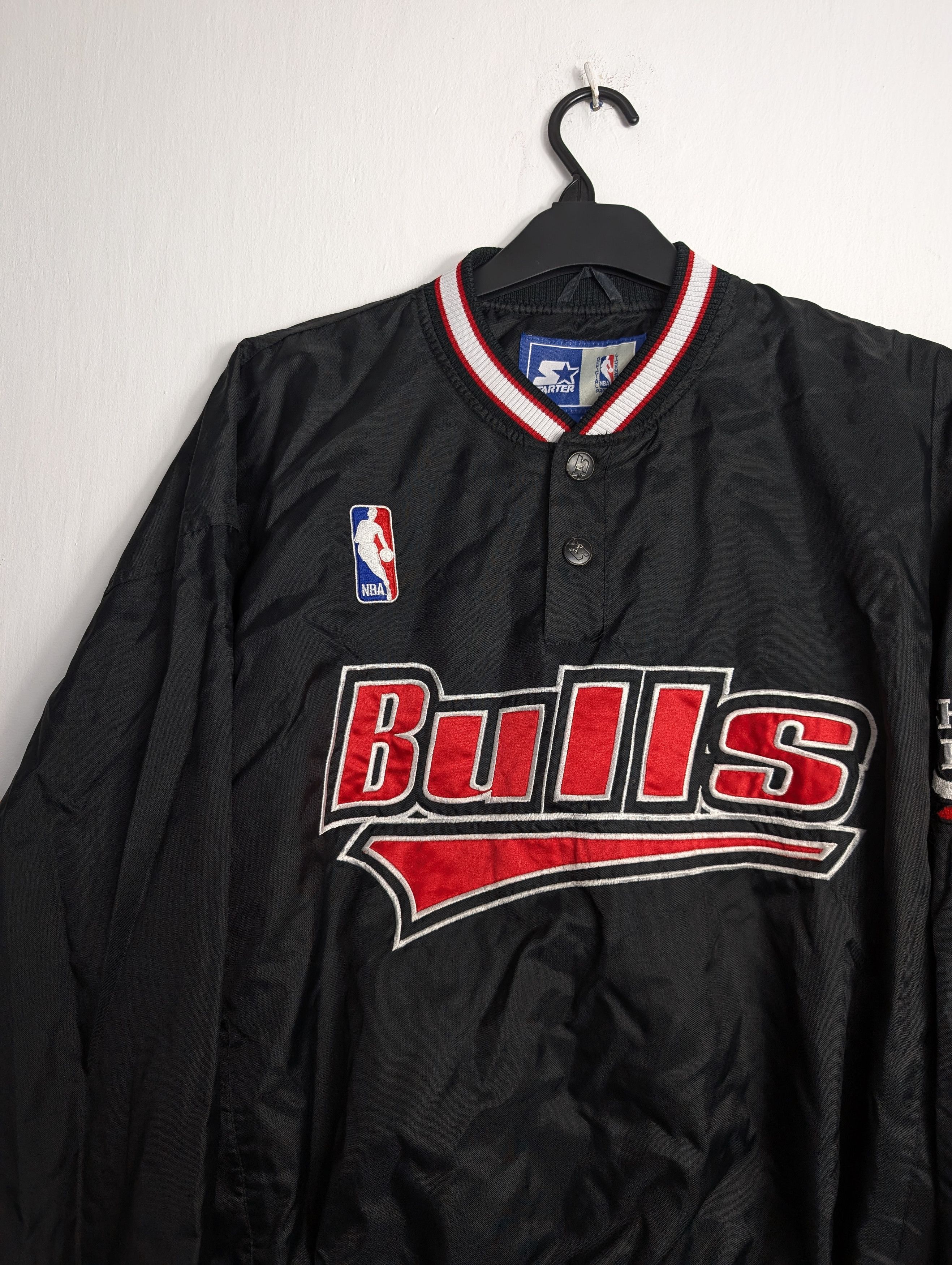 Starter Vintage Chicago Bulls Starter Pullover 90s Retro Y2K Boxy Size US L / EU 52-54 / 3 - 3 Thumbnail