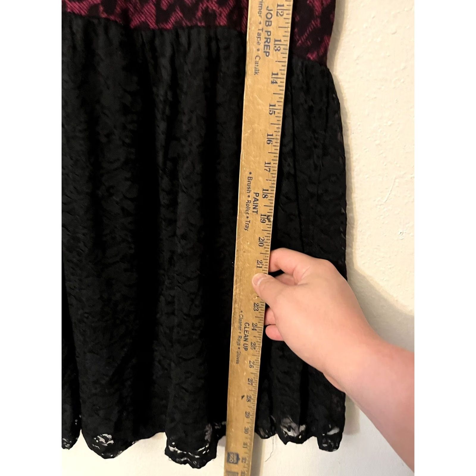 Torrid Torrid Purple Leopard Print VNeck Lace Back Short Sleeve Punk Goth Tee 0X Size 40" / US 18 - 4 Thumbnail