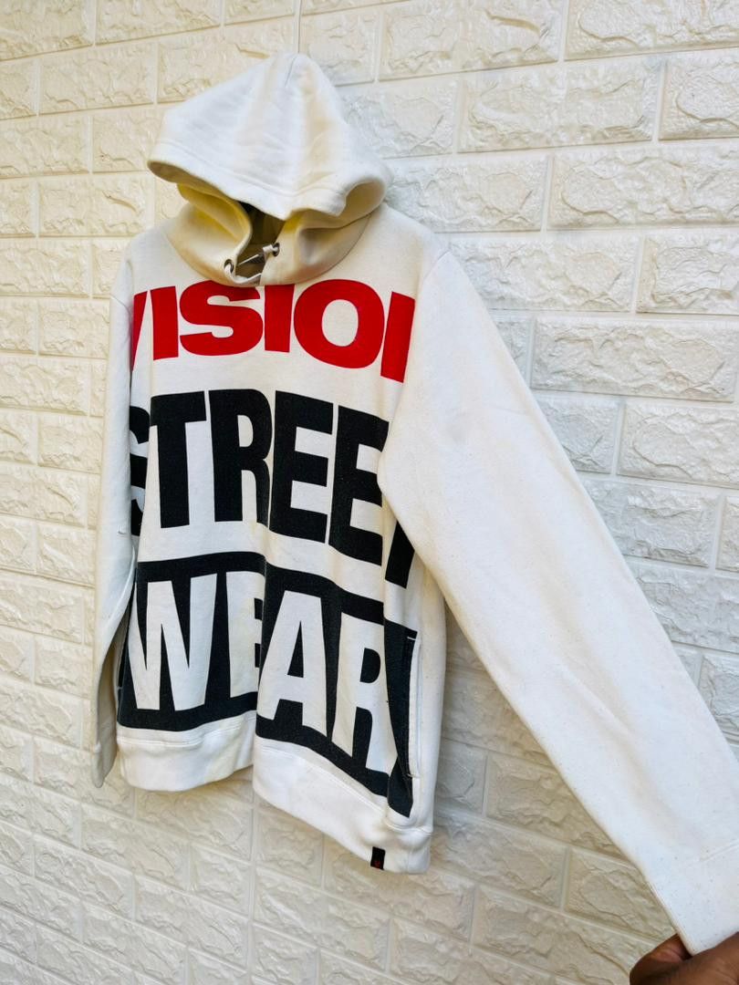 Japanese Brand Vintage Vision Streetwear Skateboard Big Logo Fullprint Size US M / EU 48-50 / 2 - 6 Thumbnail