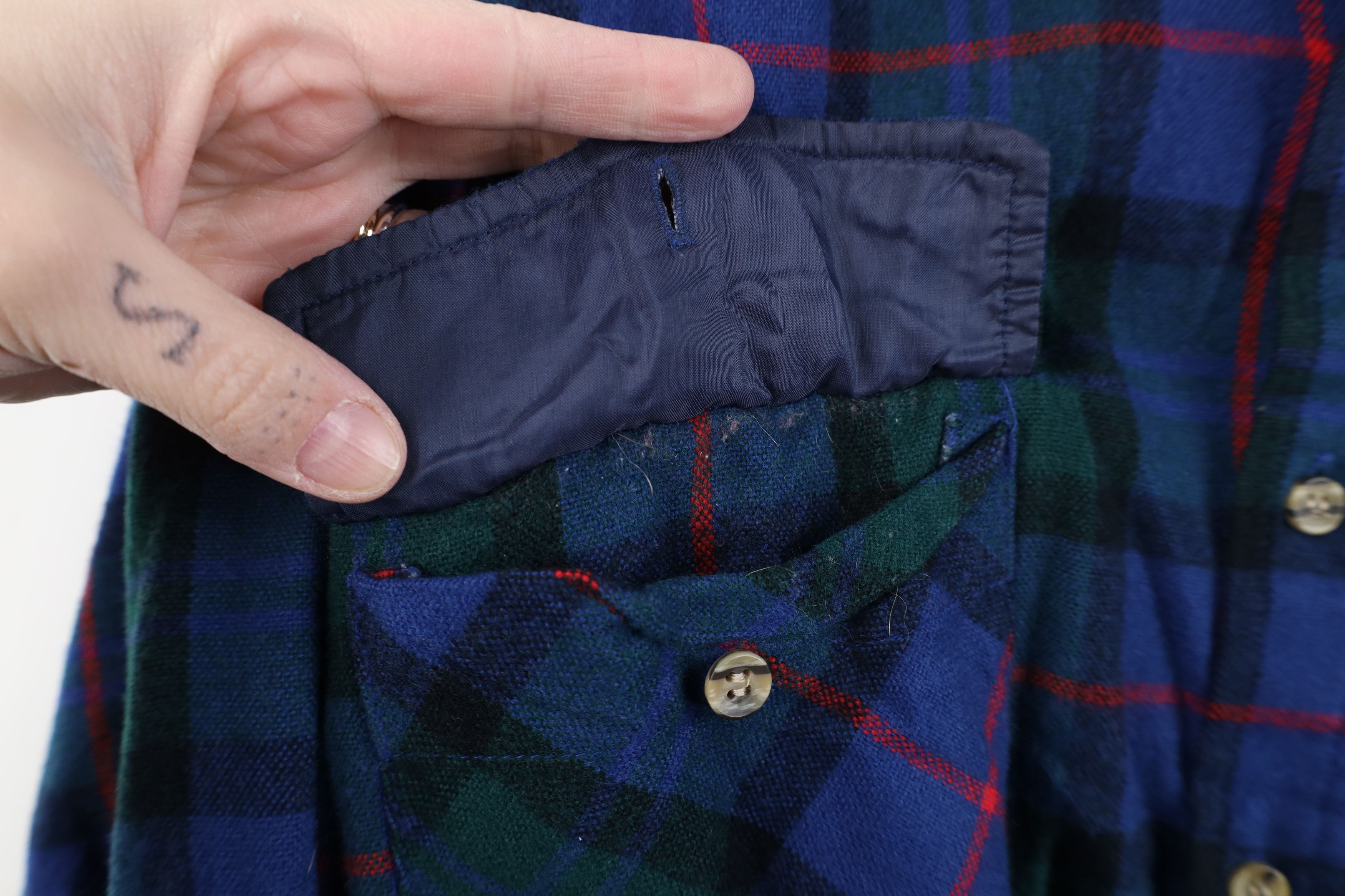 Vintage Vintage 70s 80s Streetwear Pocket Knit Collared Button Shirt Size US M / EU 48-50 / 2 - 7 Thumbnail