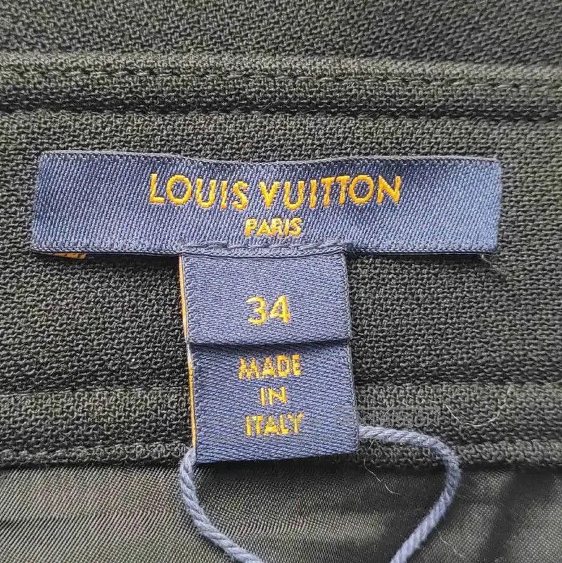 Louis Vuitton Louis Vuitton Black Cotton Blend Mini Skirt . Size 22" - 5 Thumbnail