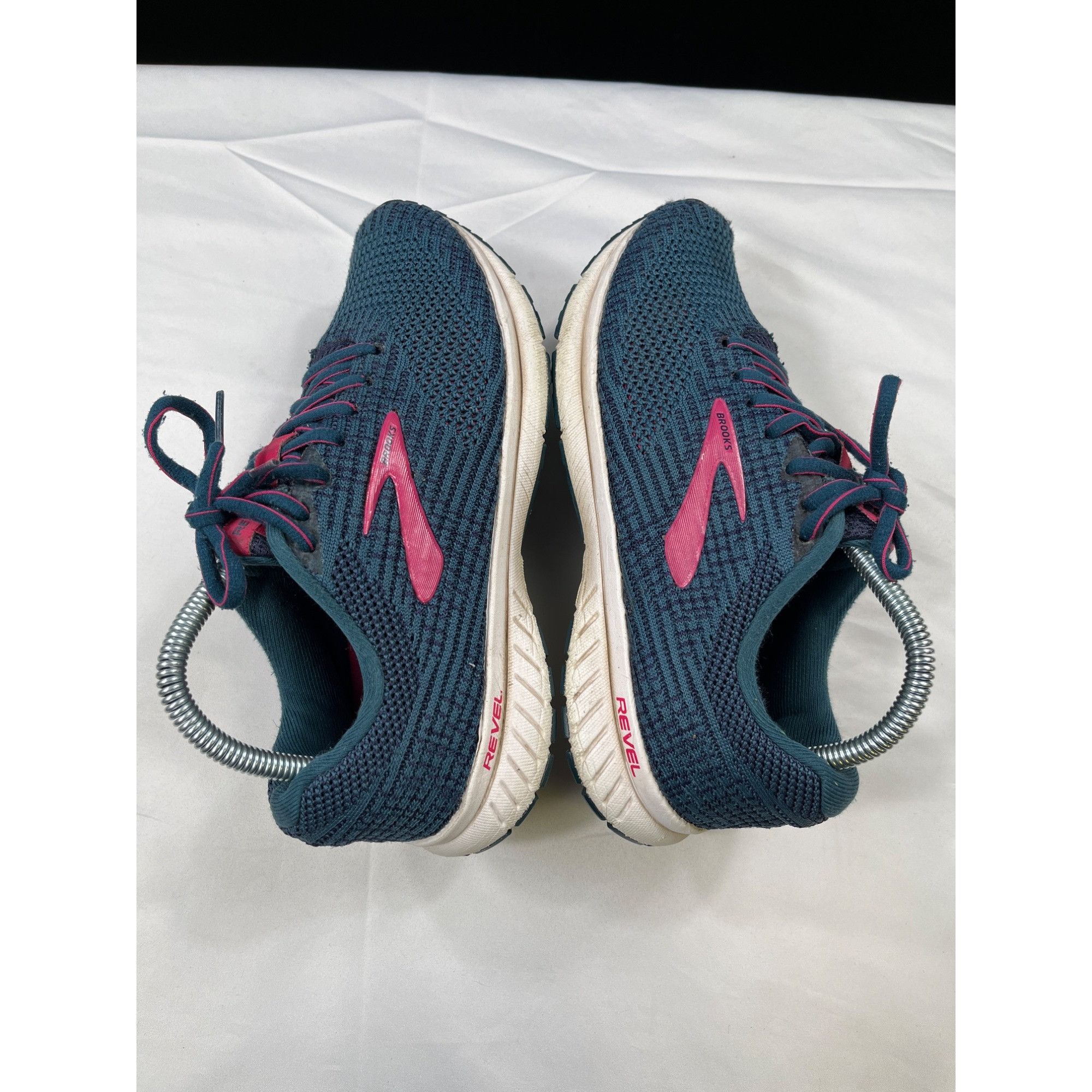 Brooks Brooks Womens Blue Pink Revel 3 Running Shoes Size 8 SKU 745 Size US 8 / IT 38 - 3 Thumbnail