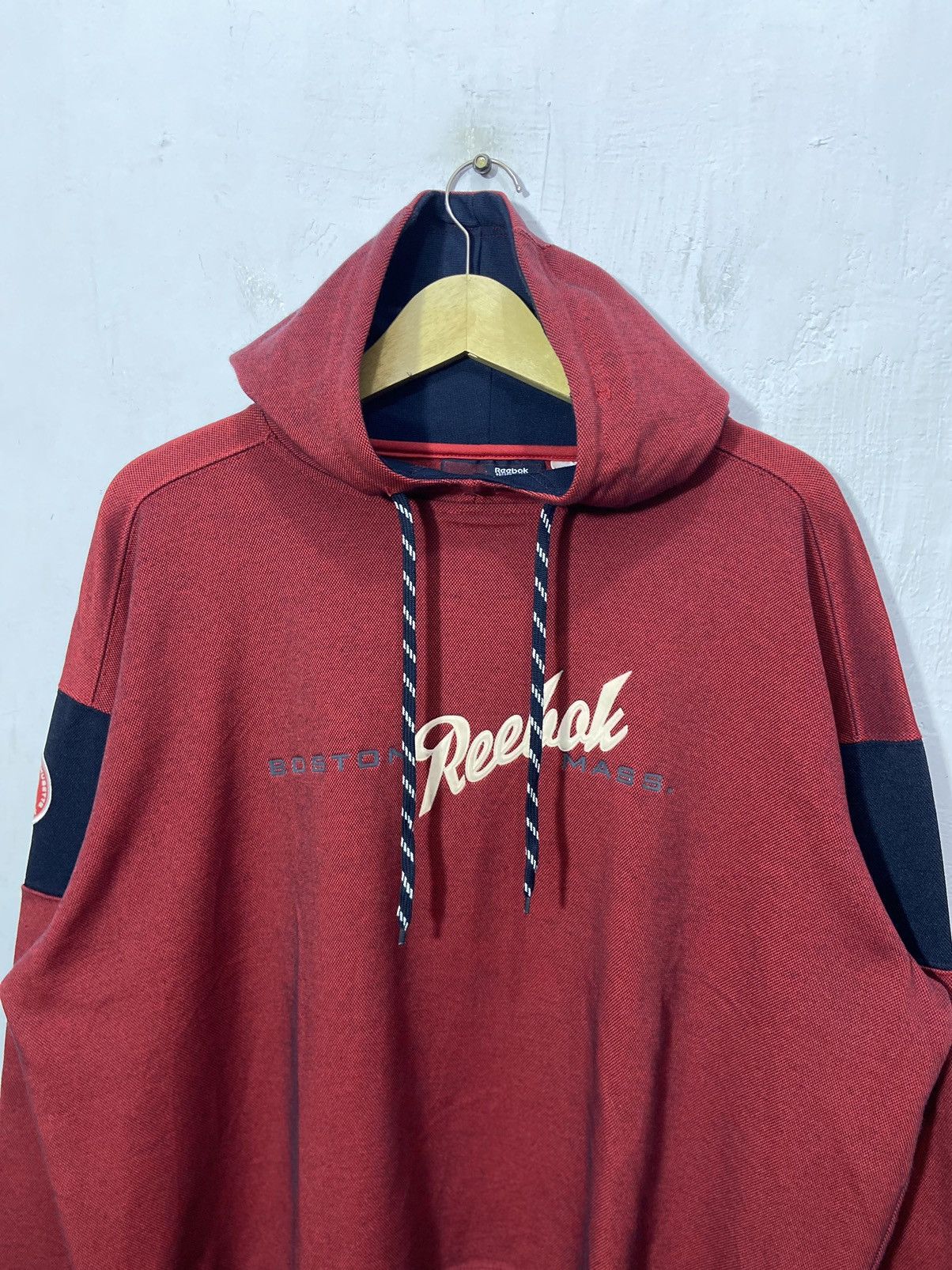 Reebok Reebok Boston Mass Embroidered Pullover Hoodie Boxy Fit Size US L / EU 52-54 / 3 - 5 Thumbnail