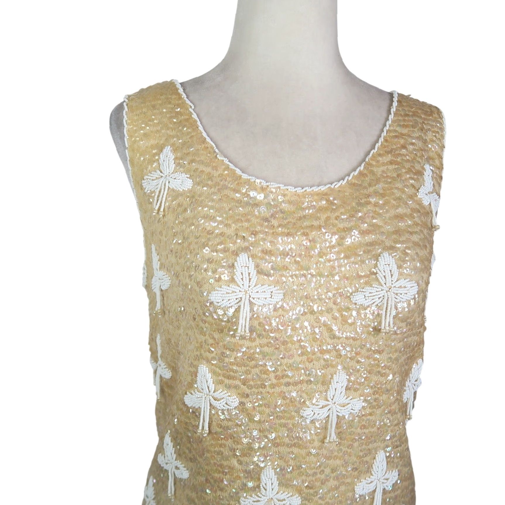 Vintage VINTAGE Regalia Imports Yellow Iridescent Sequin Beaded Fringe Tassel Top S Blouse Sleeveless Wool 60s Women Party/Cocktail Fringe Sequin 60s Womens S Size S / US 4 / IT 40 - 2 Thumbnail