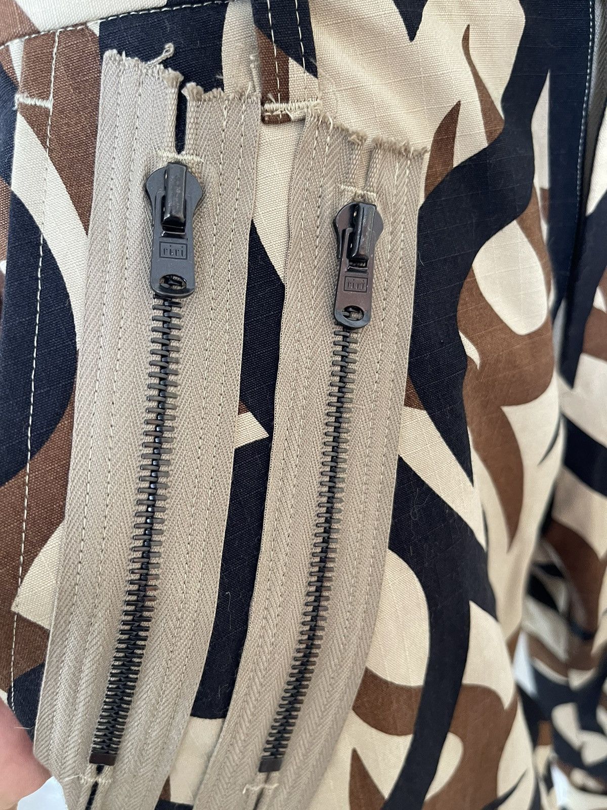 Japanese Brand × Number (N)ine AW04 Number Nine Tribal Heart Camo Bondage Pant AW04/05 Size US 31 - 8 Thumbnail