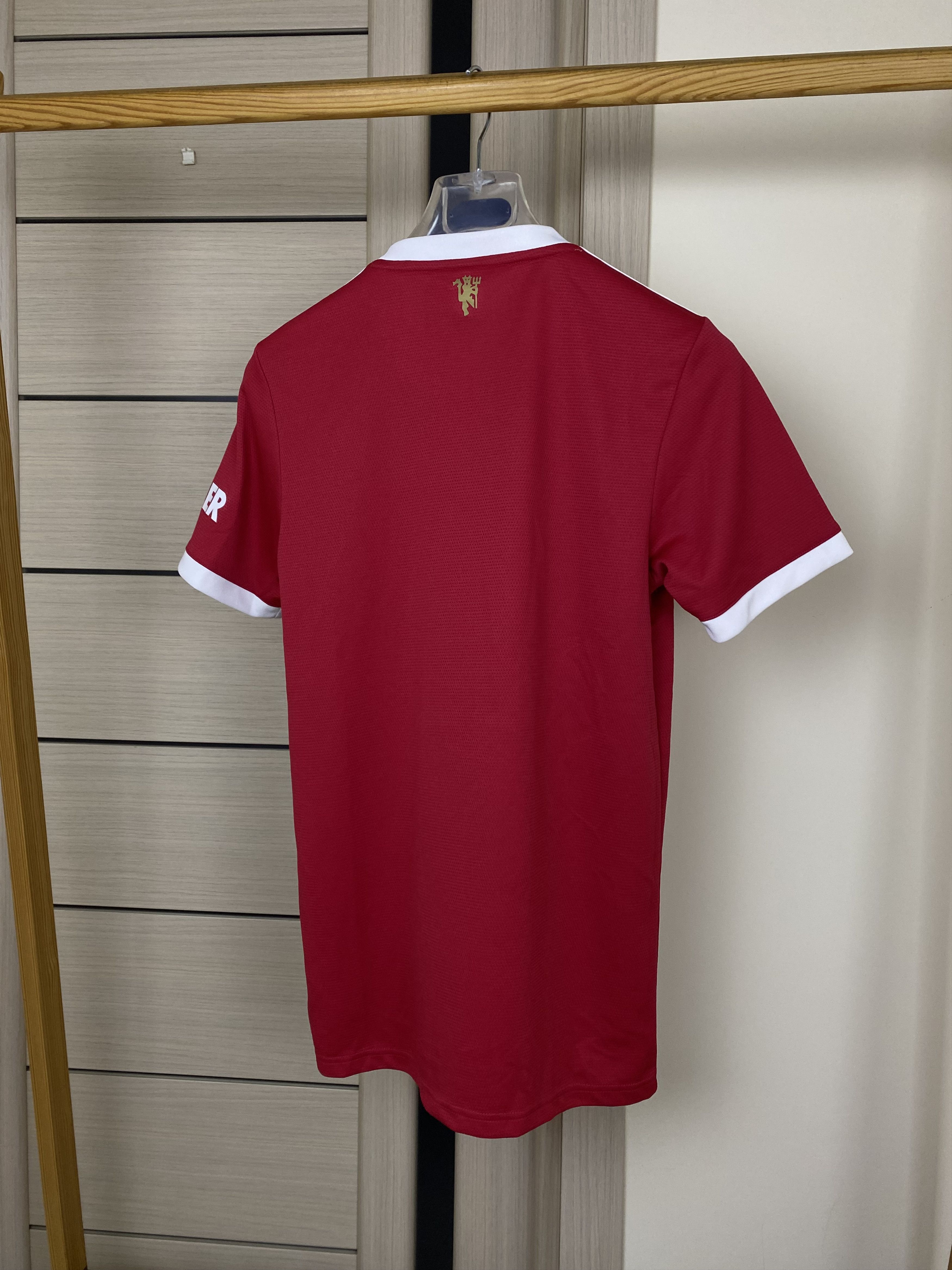 Adidas Manchester United Home Football Shirt 2021/22 Small Adidas Size US S / EU 44-46 / 1 - 5 Thumbnail