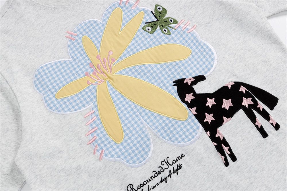 Japanese Brand Men's Loose-Fit Casual T-Shirt with Floral Embroidery Size US M / EU 48-50 / 2 - 4 Thumbnail