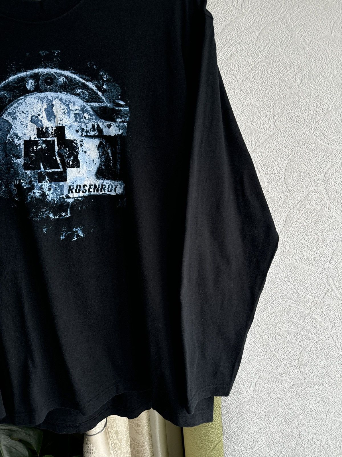 Band Tees Vintage Rammstein Rosenrot Long Sleeve Shirt Metal Band Tee Size US L / EU 52-54 / 3 - 5 Thumbnail