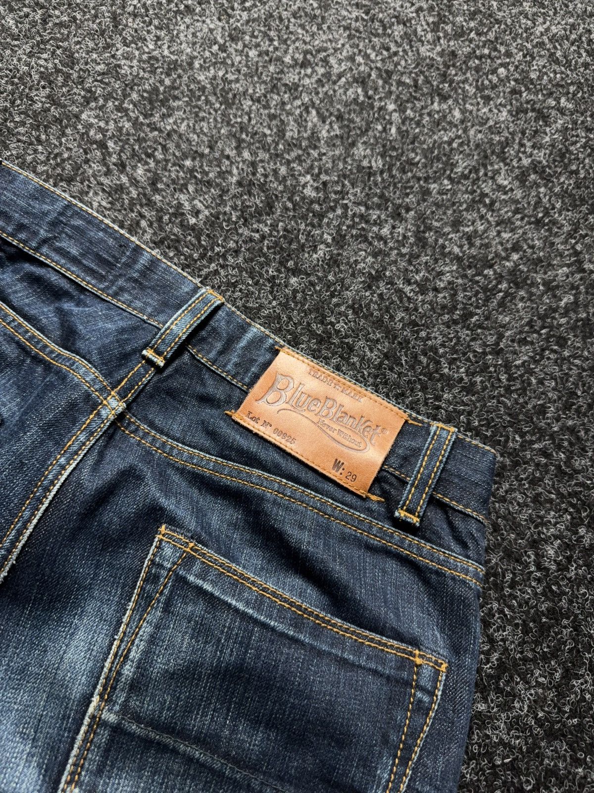 Blue Blanket 00s Blue Blanket Selvedge Denim Jeans Raw Indigo Japan Retro Size US 30 / EU 46 - 16 Thumbnail