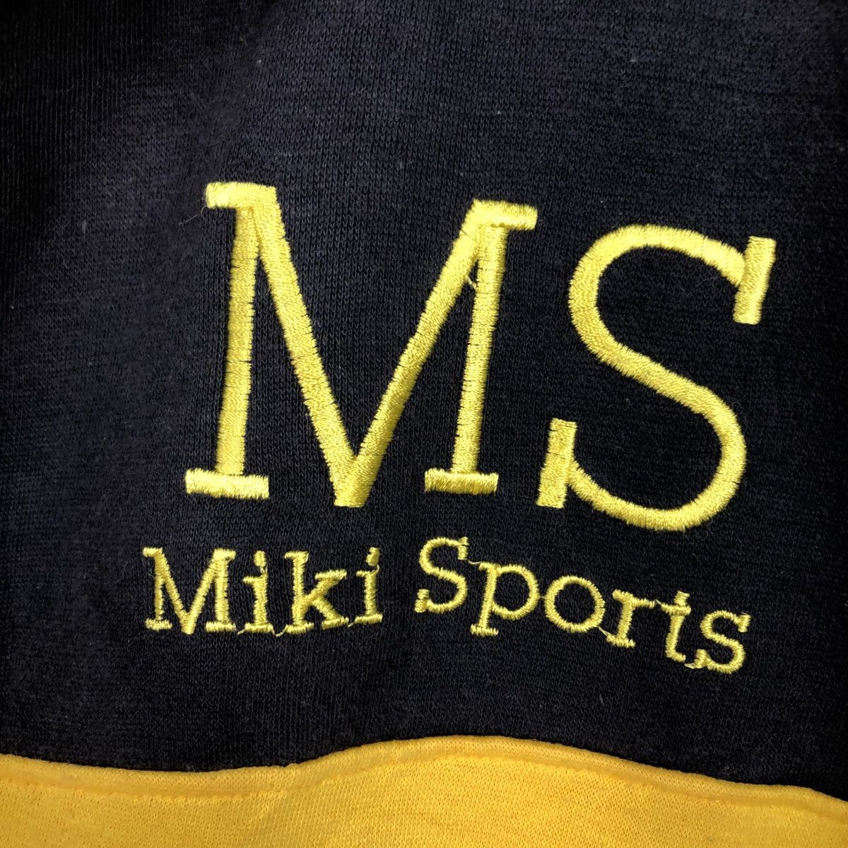 Japanese Brand 📌Half Zipper Sweatshirt Miki Sports Big Logo Size US L / EU 52-54 / 3 - 16 Thumbnail