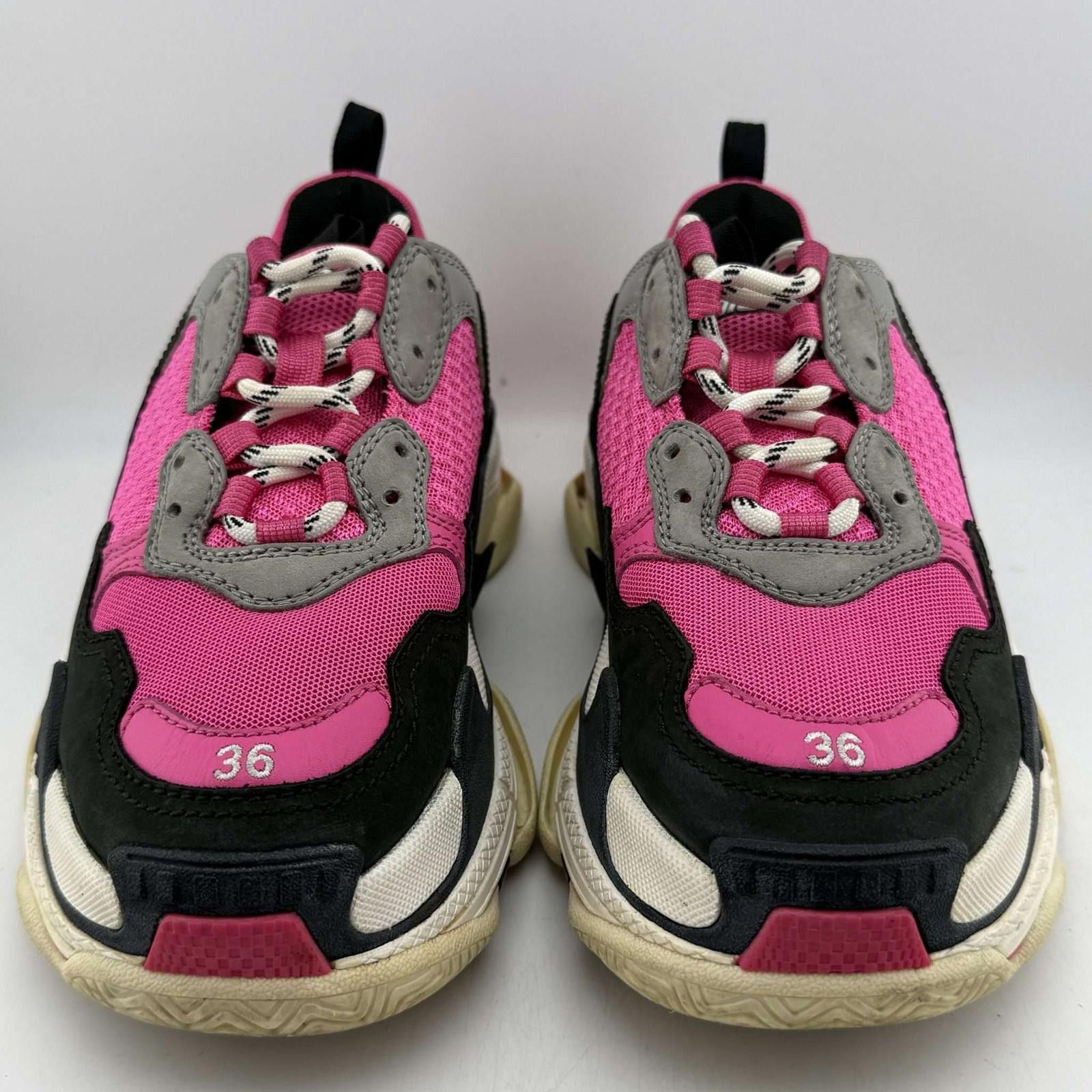Balenciaga Balenciaga Triple S Pink Sneakers 36 Used with Box Size US 6 / EU 39 - 3 Thumbnail