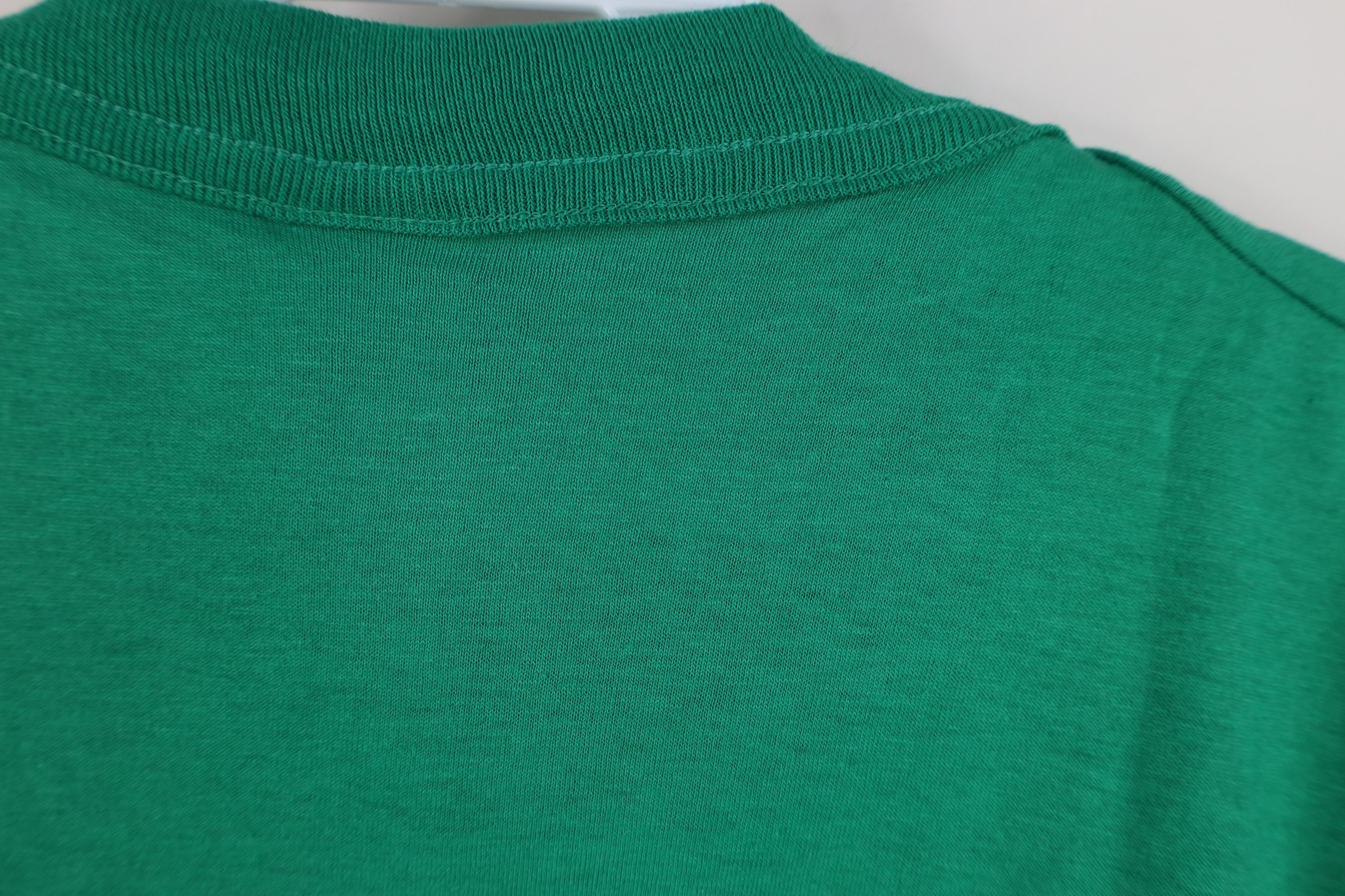 Vintage Vintage 90s Streetwear Short Sleeve Pocket T-Shirt Kelly Size US L / EU 52-54 / 3 - 10 Thumbnail