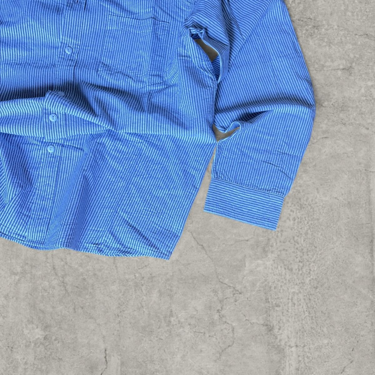 Japanese Brand Cool tailored 100% cotton striped blue/white shirt. Size L Size US L / EU 52-54 / 3 - 2 Thumbnail