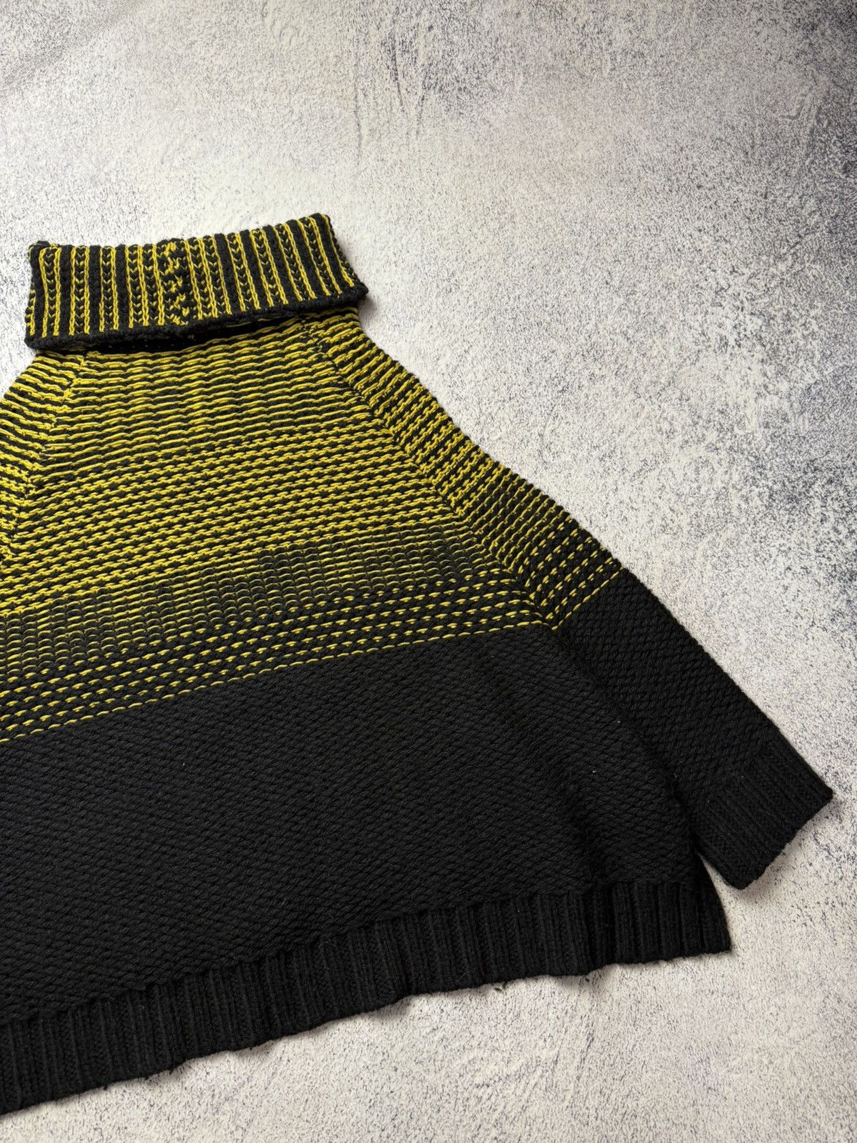Cop Copine Cop. Copine Black/Yellow Chunky Knit Turtleneck Sweater Size ONE SIZE - 20 Thumbnail