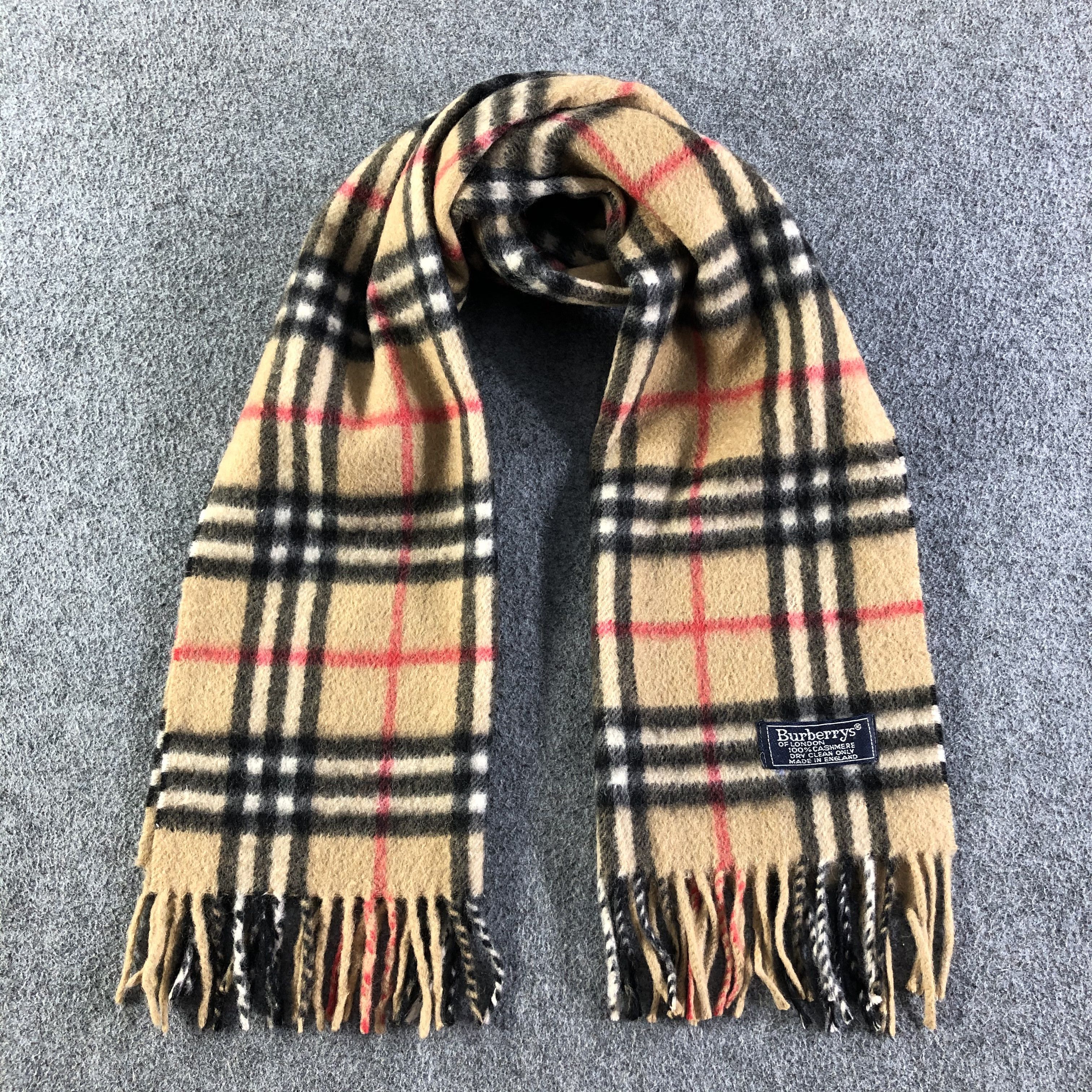 Burberry Burberrys Cashmere Scarf / Muffler / Neckwear Size ONE SIZE - 1 Thumbnail