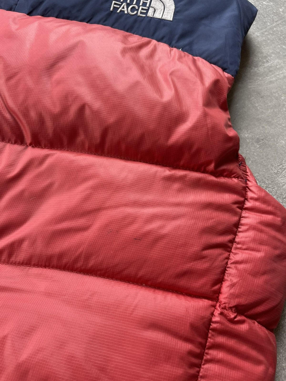 The North Face × Vintage The North Face 700 Down Puffer Vest Red Goose Down Korea Size US M / EU 48-50 / 2 - 11 Thumbnail