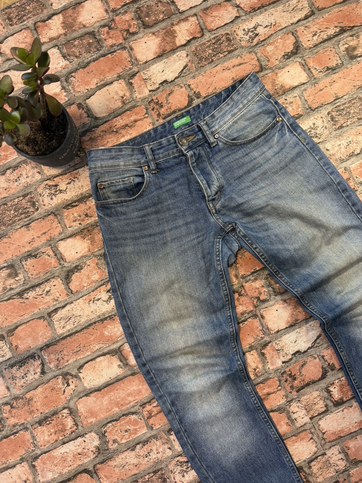 Benetton × Vintage 90’s BENETTON RARE ITALIAN CASUAL Y2K LOGO RETRO DENIM PANTS Size US 30 / EU 46 - 5 Thumbnail