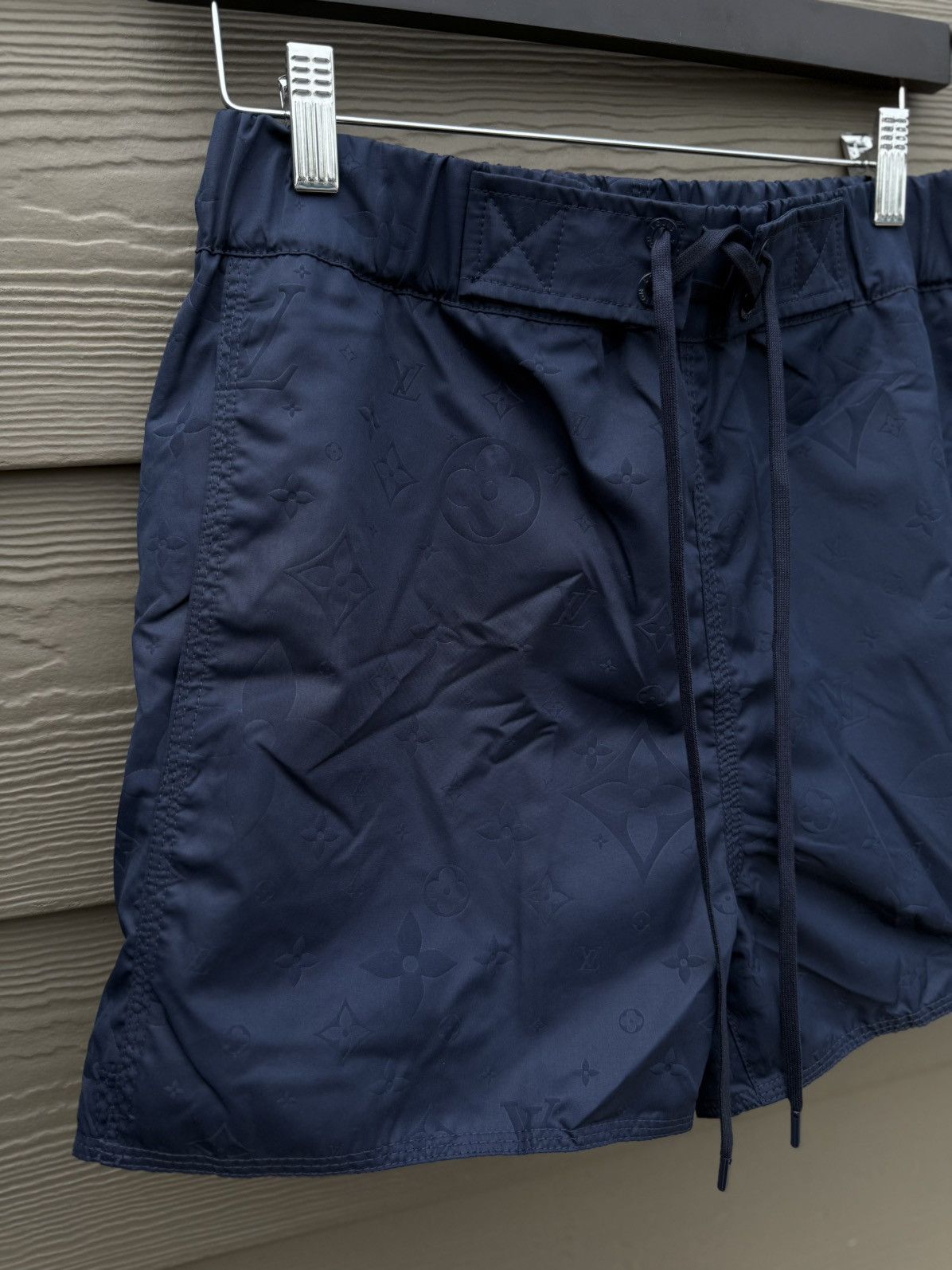 Louis Vuitton Louis Vuitton Blue Summer Swim Trunks Size XS (NEW) Size US 29 - 4 Thumbnail