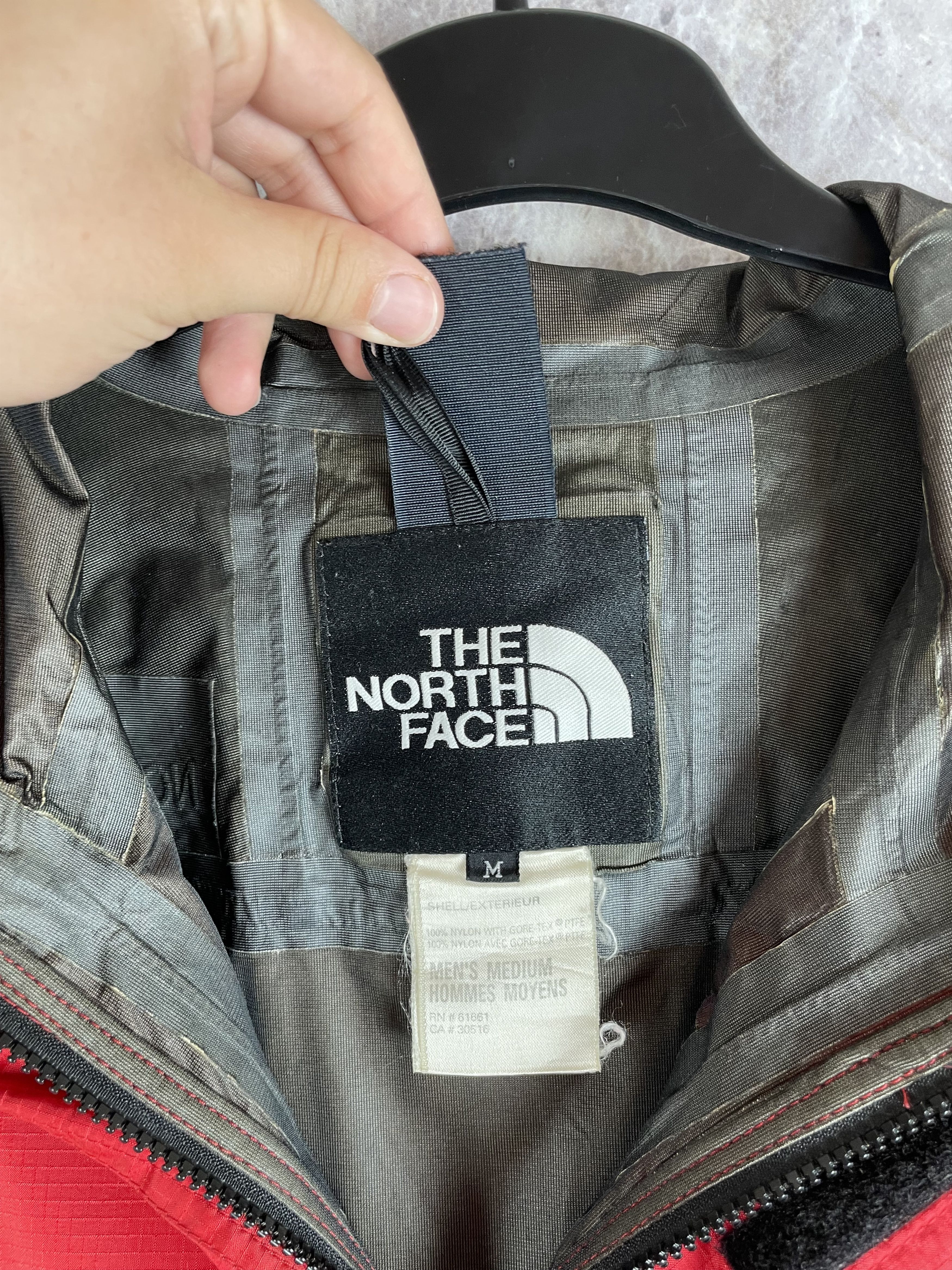 The North Face 90s The North Face Mountain Light Gore-Tex Red Ski Jacket Size US M / EU 48-50 / 2 - 7 Thumbnail