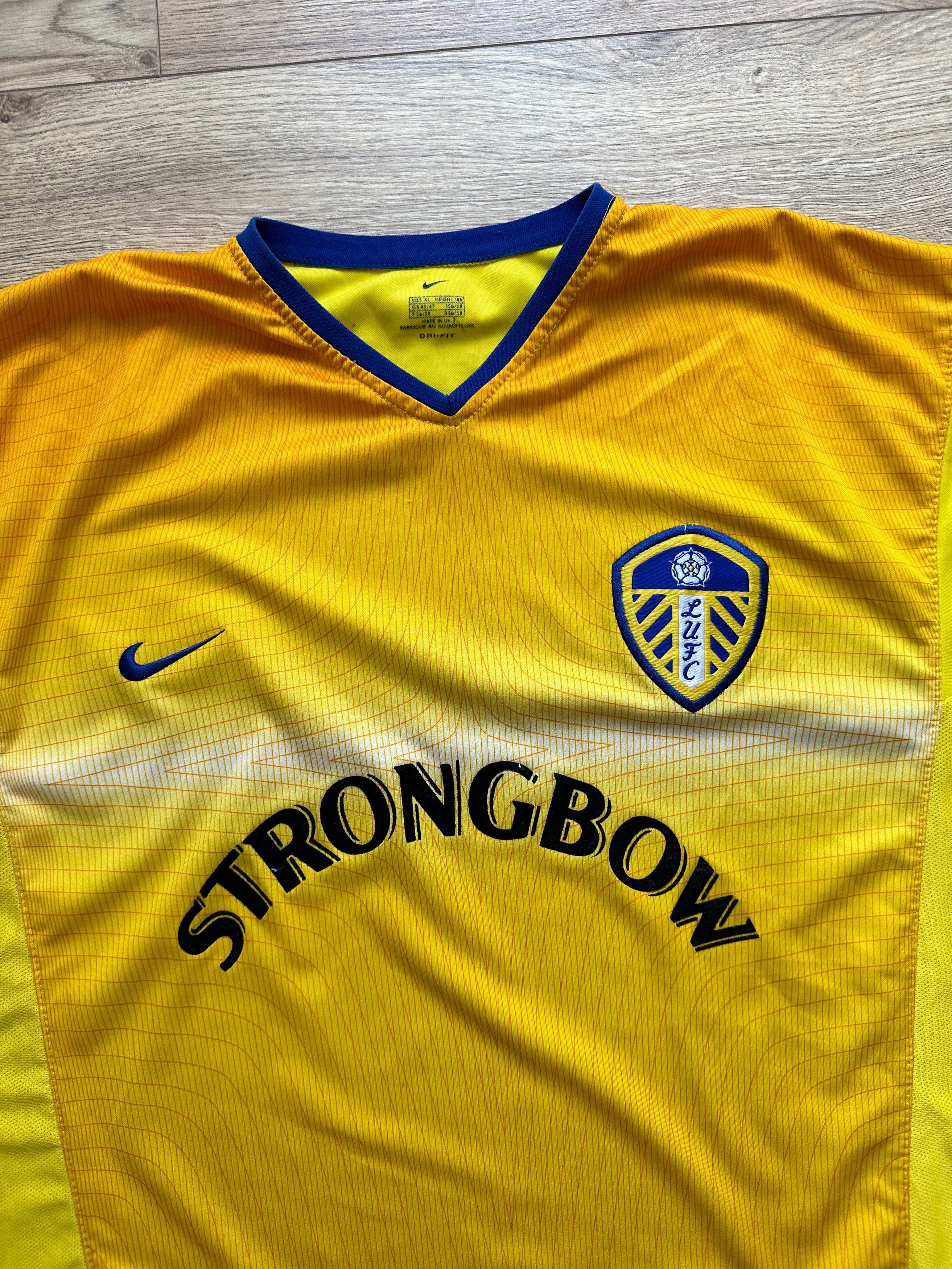 Nike 2002 Replica Leeds Away Soccer Jersey Football shirt Size US XL / EU 56 / 4 - 10 Thumbnail