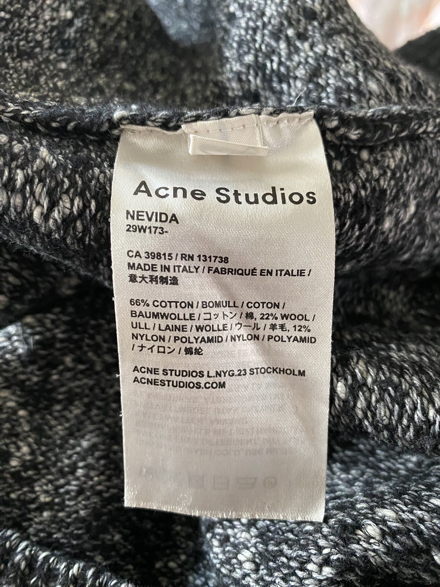 Acne Studios 50/L - $580 - Black Nevida Cardigan - Made in Italy Size US L / EU 52-54 / 3 - 7 Thumbnail