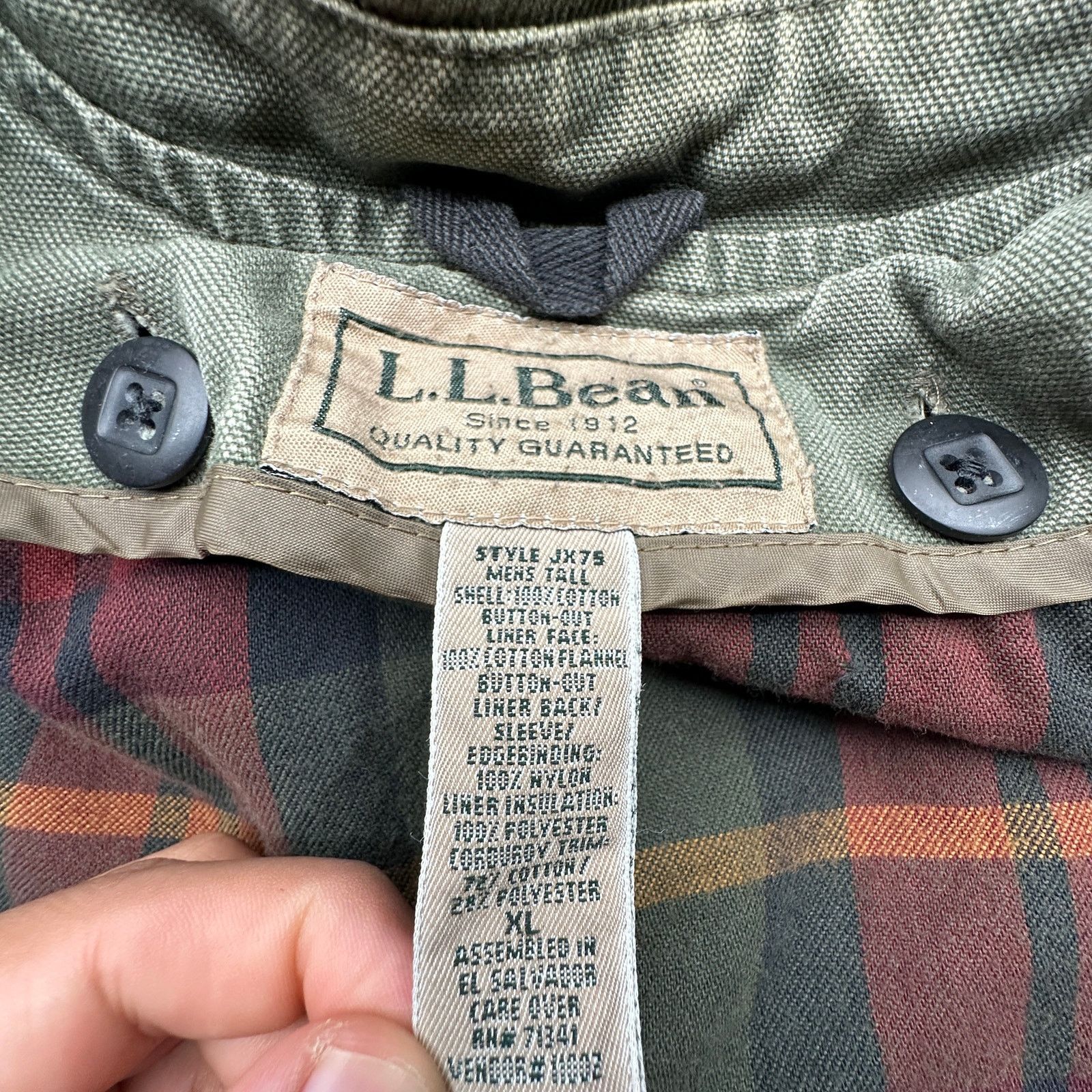L.L. Bean LL Bean JX75 Primaloft Plaid Lined Canvas Barn Coat Mens XL Size US XL / EU 56 / 4 - 3 Thumbnail
