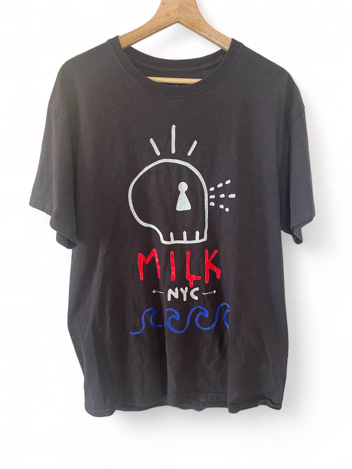 Hanes The Real Buy Milk NYC T-shirt by Trevor Andrews Size US L / EU 52-54 / 3 - 1 Thumbnail