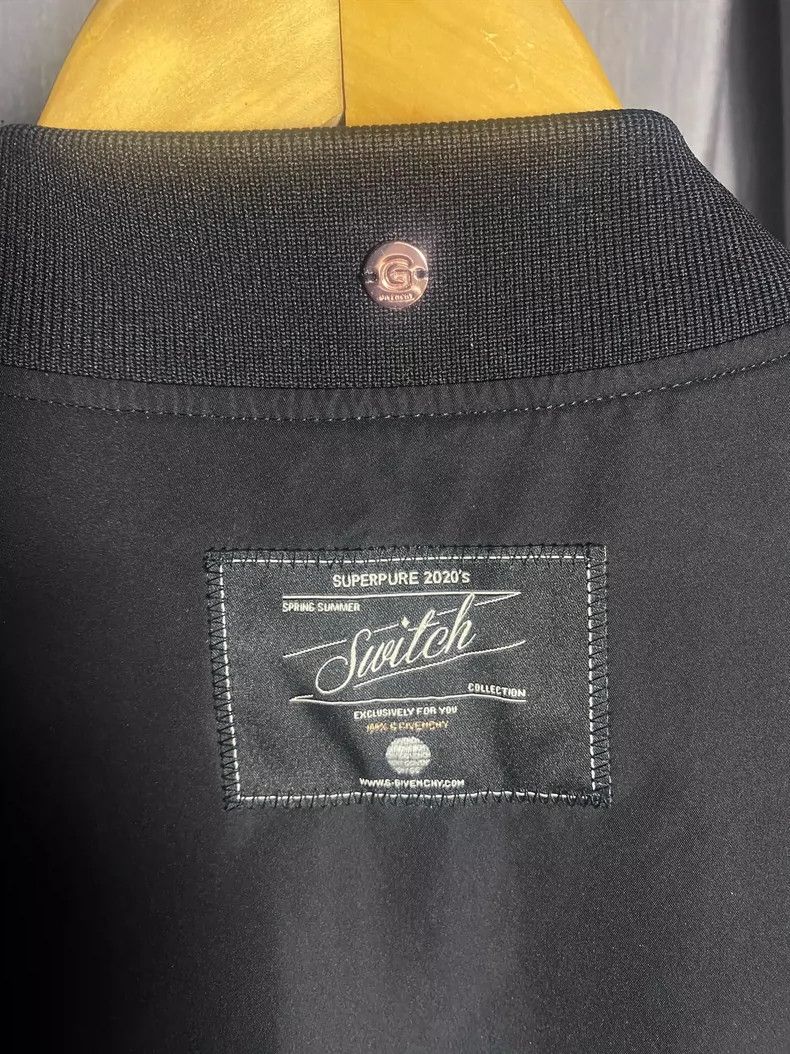 Givenchy Givenchy Coat, size M Size US M / EU 48-50 / 2 - 5 Thumbnail