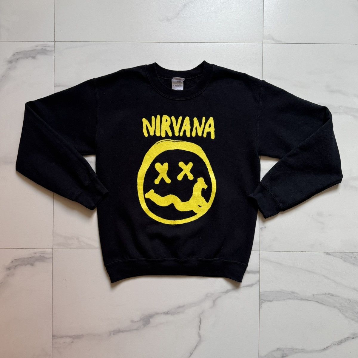 Nirvana × Vintage Vintage 2013 Nirvana Smiley Face Rare Sweatshirt Size US S / EU 44-46 / 1 - 2 Thumbnail