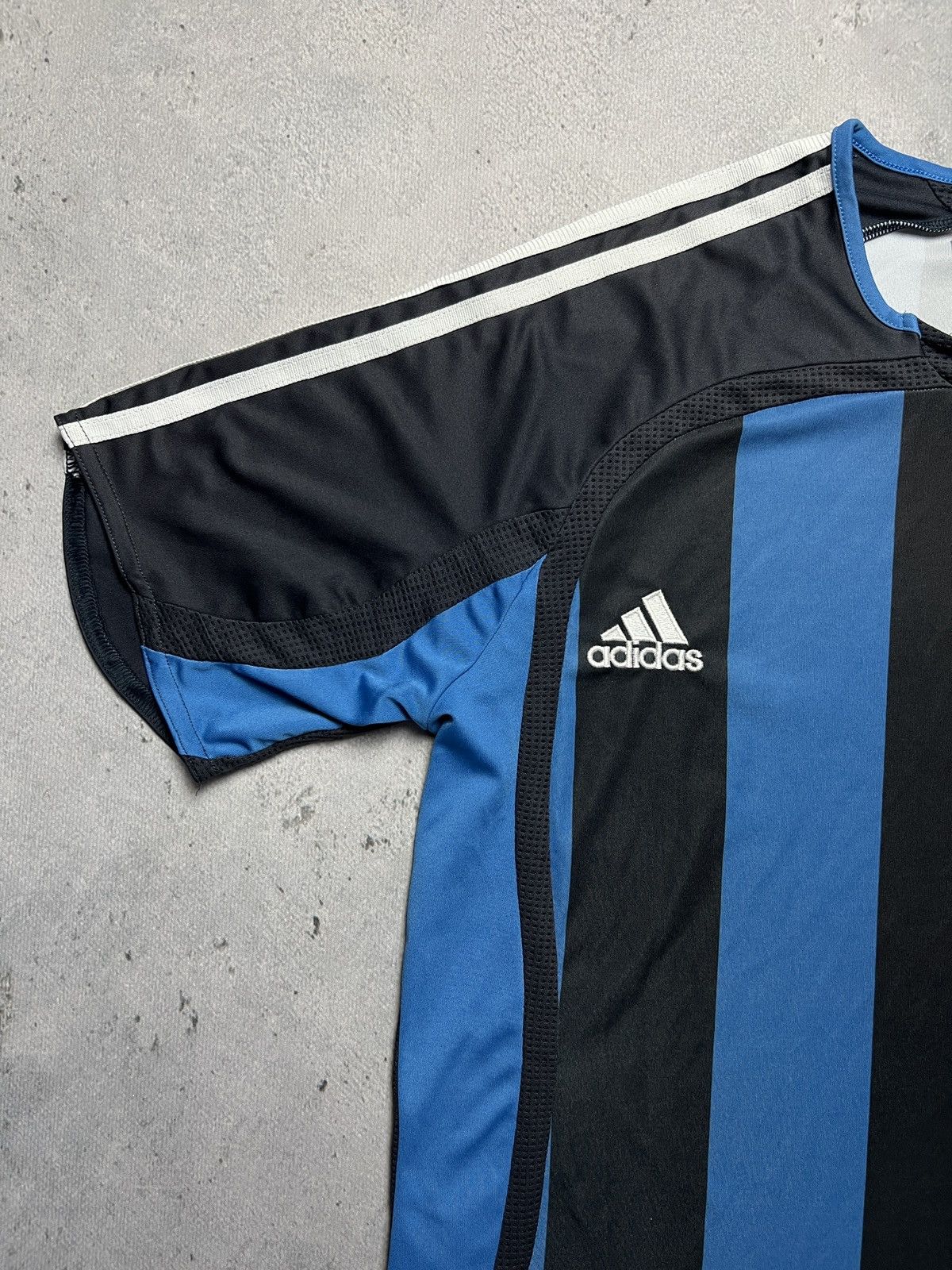 Adidas 00s Vintage Djurgårdens IF Home Kit Jersey Vintage Sweden Size US S / EU 44-46 / 1 - 3 Thumbnail