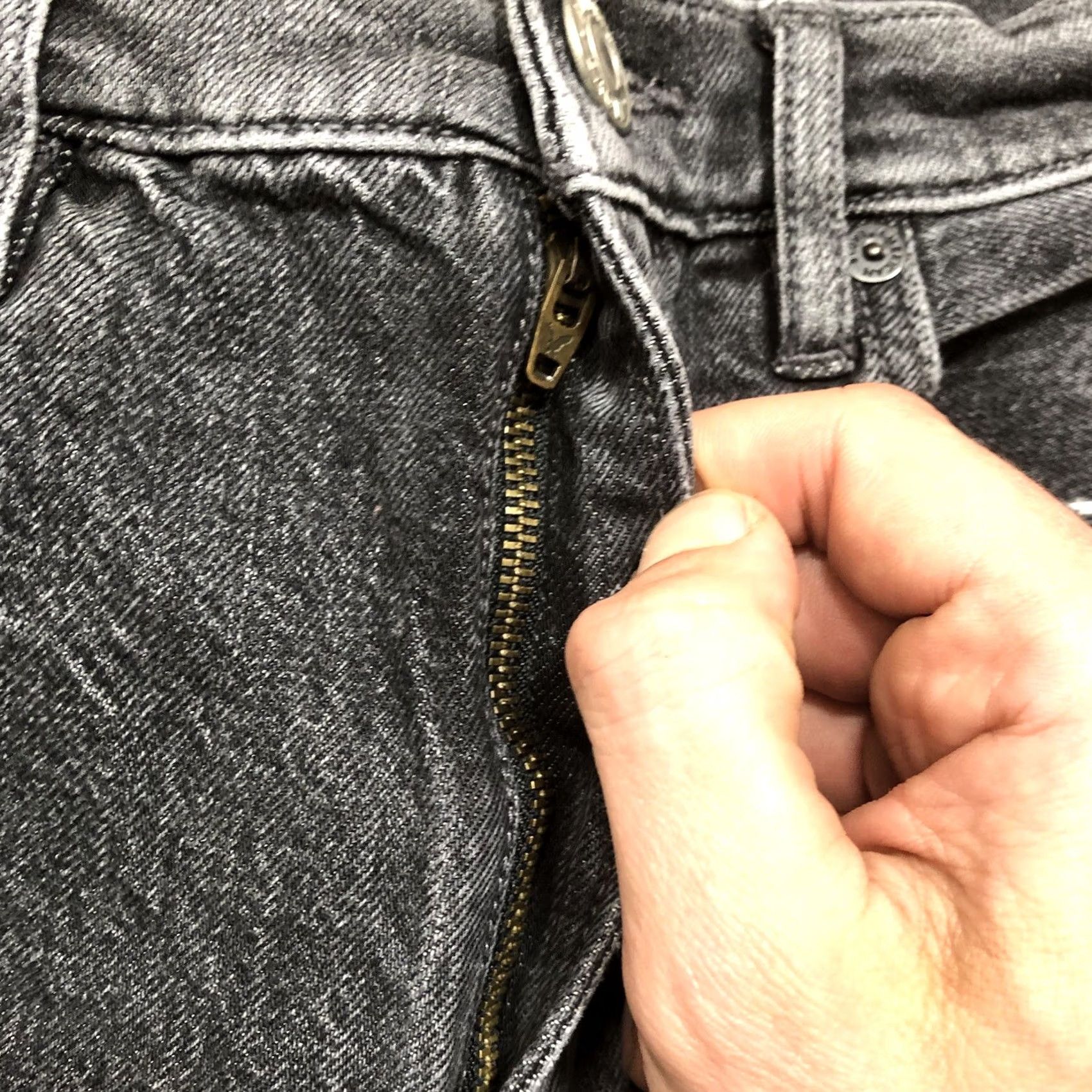 American Eagle Outfitters VINTAGE American Eagle Jeans Womens 2 Black 90s Flare Distressed Stretch Denim 28.5 Inseam Womens Size 26" / US 2 / IT 38 - 6 Thumbnail