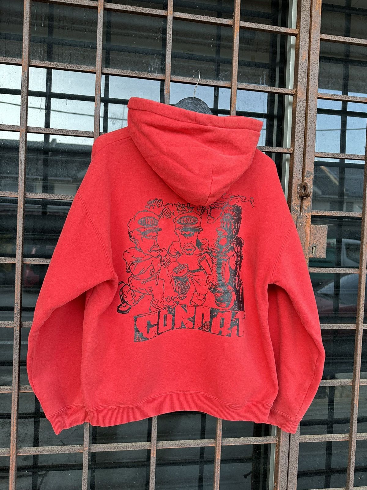 Vintage Vintage THRASHED Faded Conart Hoodie Size US L / EU 52-54 / 3 - 2 Thumbnail