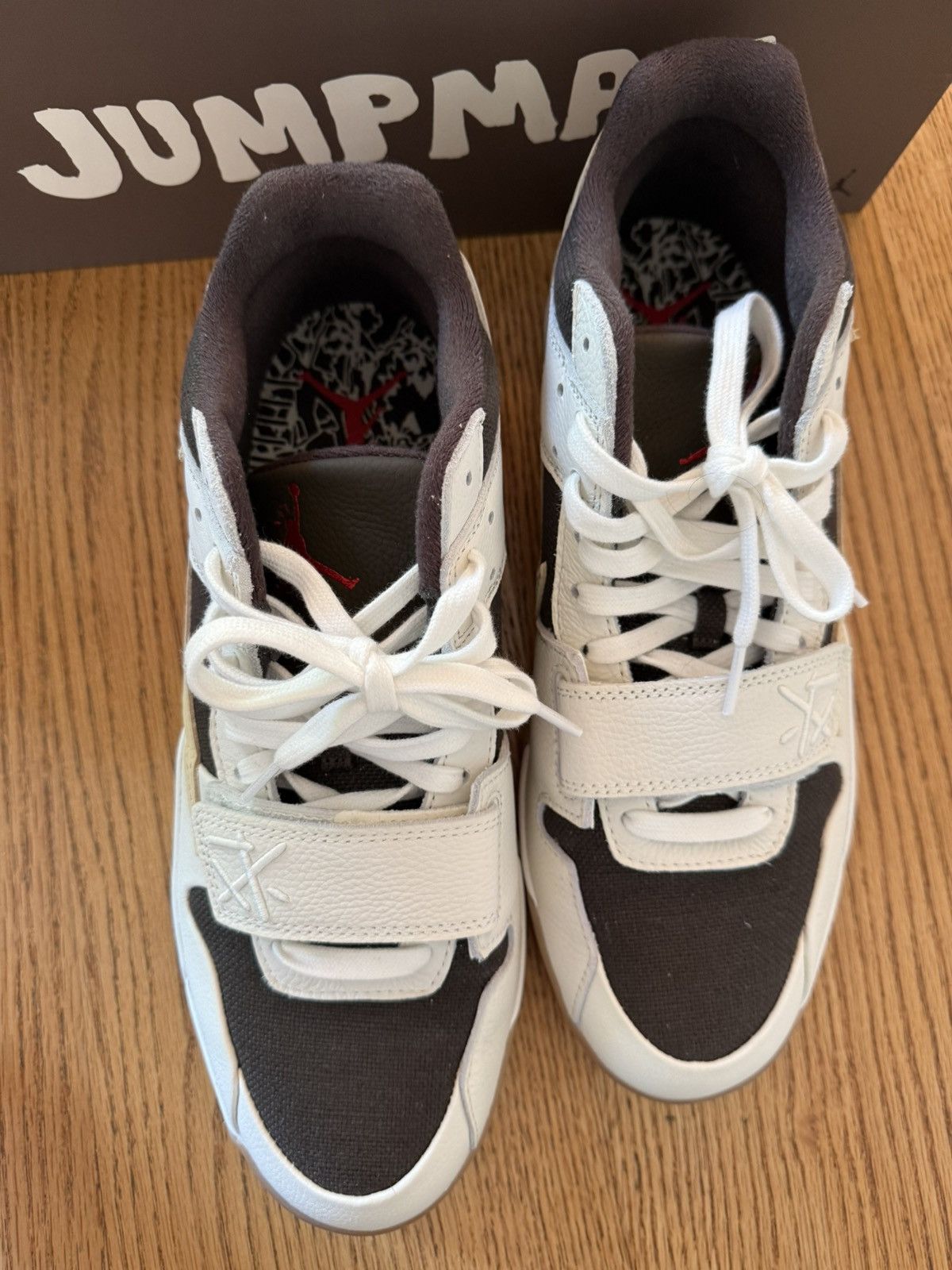 Jordan Brand × Nike × Travis Scott Jumpman Jack TR (mocha) size 13 Size US 13 / EU 46 - 6 Thumbnail