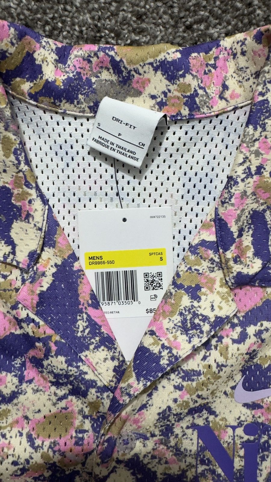 Nike New NIKE mesh button up size S Size US S / EU 44-46 / 1 - 5 Thumbnail